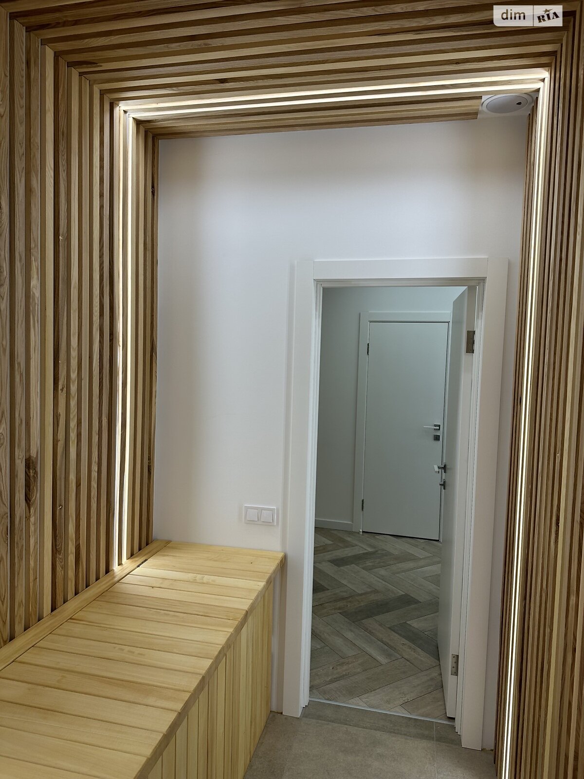 Комерційне приміщення в Харкові, продаж по Мирослава Мисли (Цілиноградська) вулиця 58А, район Олексїївка, ціна: 145 000 доларів за об’єкт фото 1