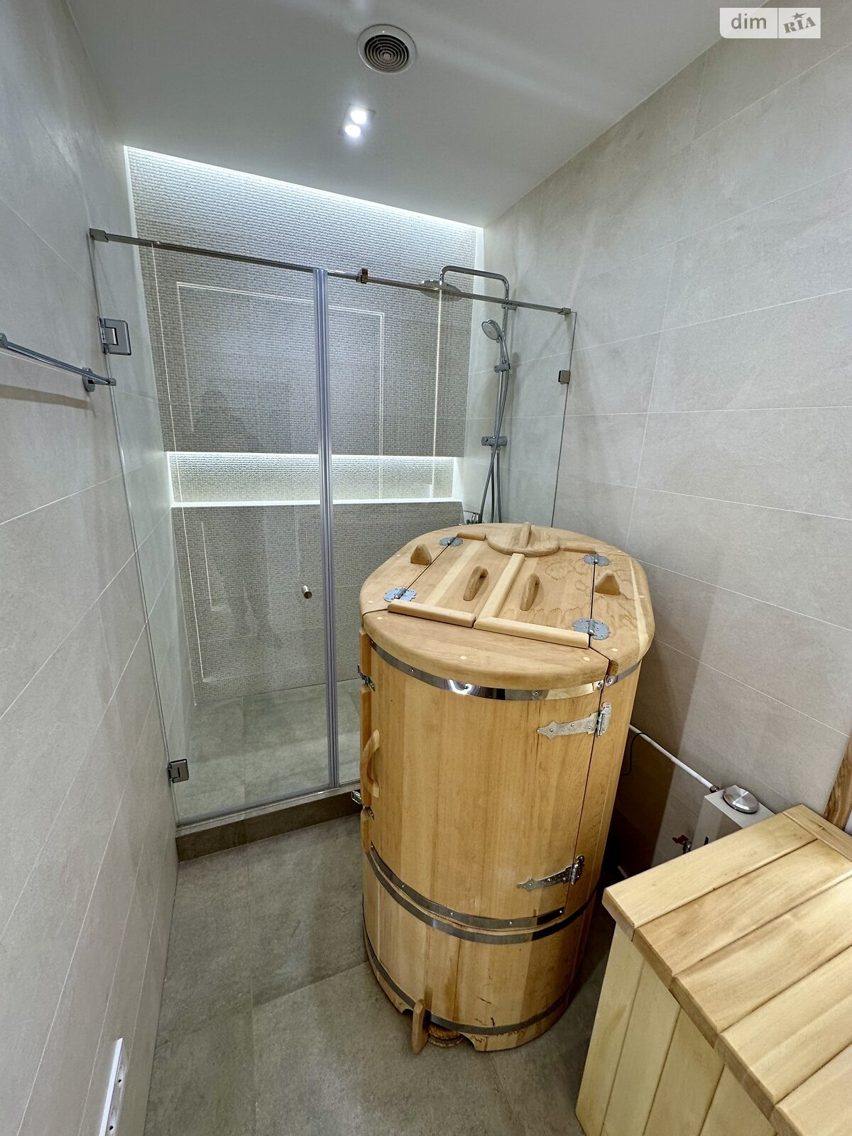 Комерційне приміщення в Харкові, продаж по Мирослава Мисли (Цілиноградська) вулиця 58А, район Олексїївка, ціна: 145 000 доларів за об’єкт фото 1