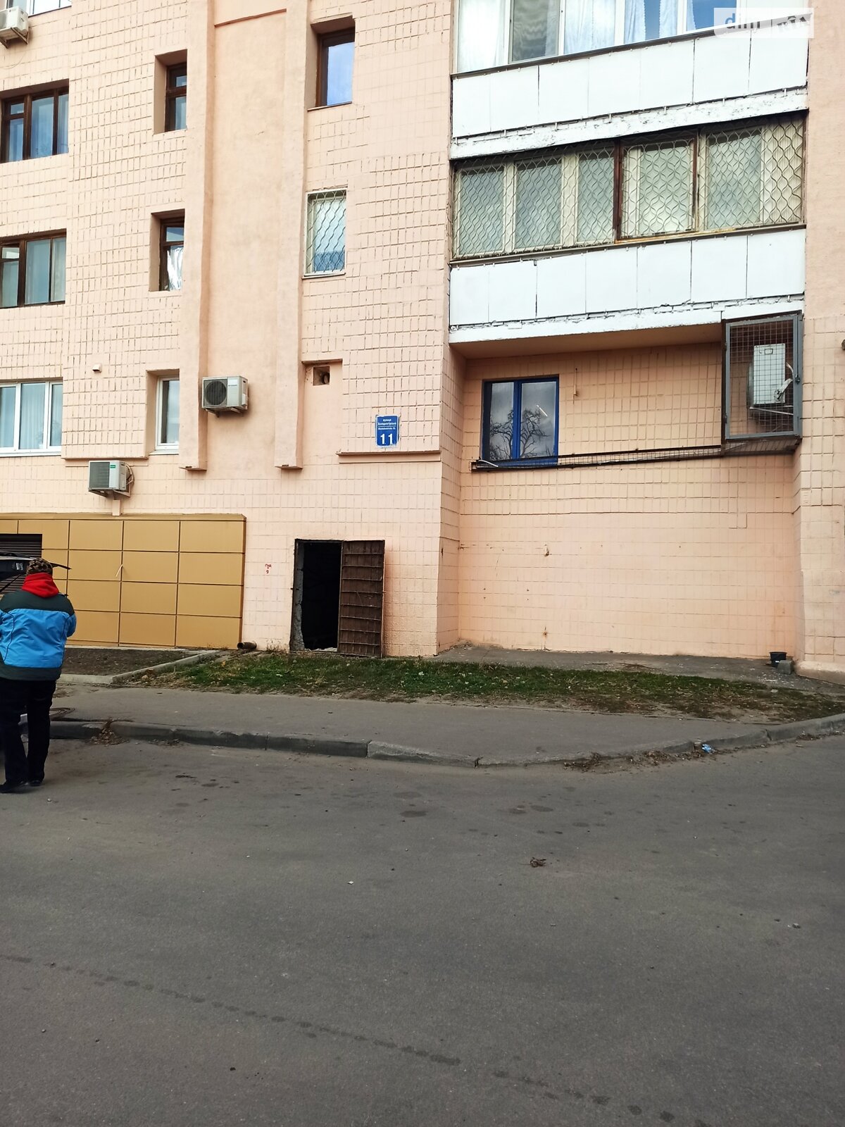 Коммерческое помещение в Харькове, продажа по Холодногорская (Елизарова) улица 11, район Холодная Гора, цена: 28 000 долларов за объект фото 1 Коммерческое помещение в Харькове, продажа по Холодногорская (Елизарова) улица 11, район Холодная Гора, цена: 28 000 долларов за объект фото 1