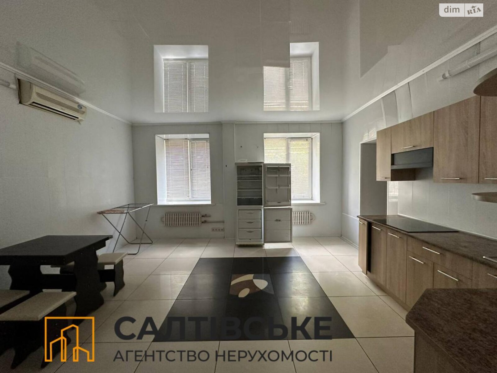 Коммерческое помещение в Харькове, продажа по Второй Пятилетки улица 37/8, район ХТЗ, цена: 53 000 долларов за объект фото 1 Коммерческое помещение в Харькове, продажа по Второй Пятилетки улица 37/8, район ХТЗ, цена: 53 000 долларов за объект фото 1