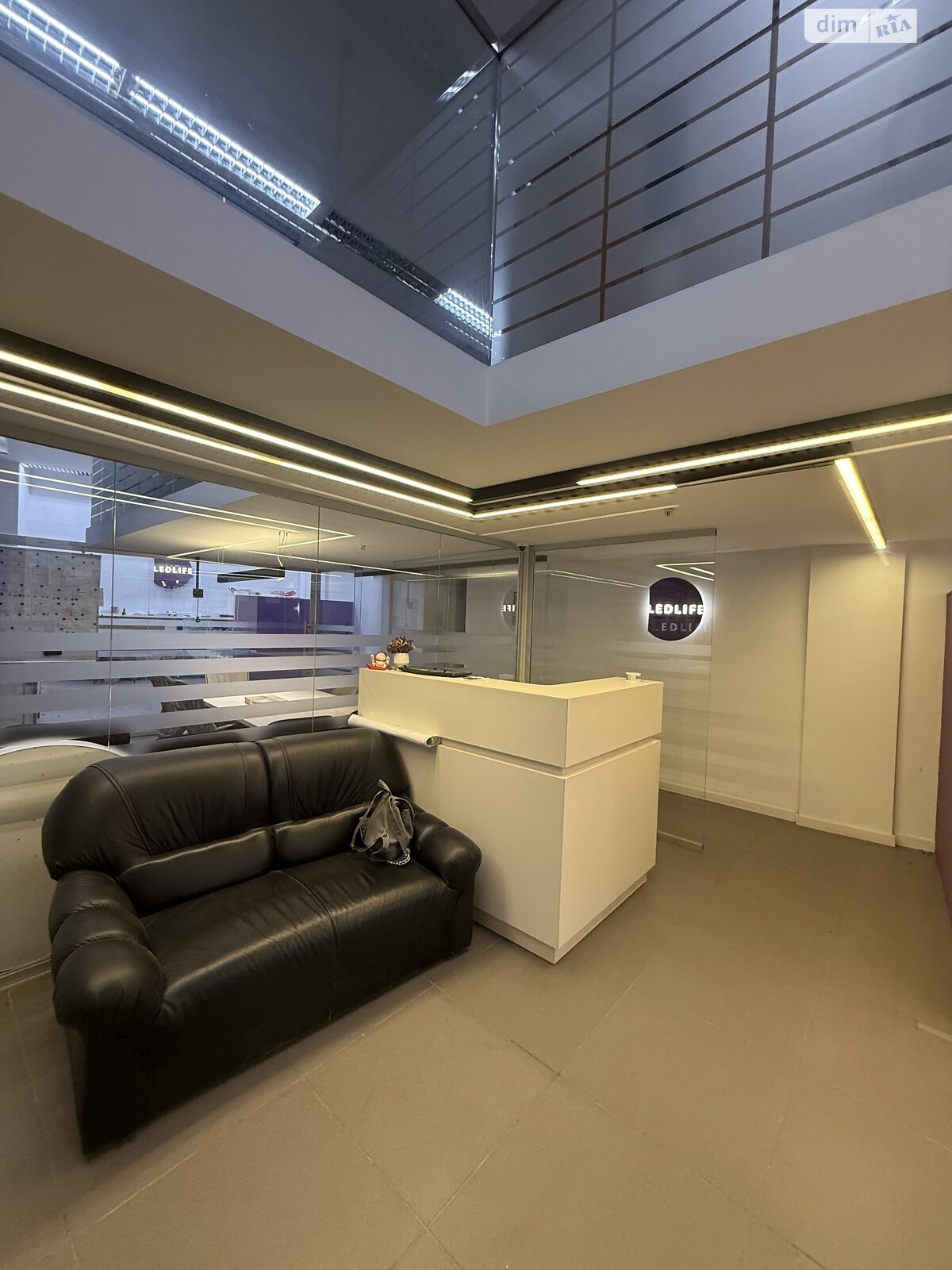 Коммерческое помещение в Харькове, продажа по Данилевского улица 17, район Нагорный (Киевский), цена: 199 000 долларов за объект фото 1 Коммерческое помещение в Харькове, продажа по Данилевского улица 17, район Нагорный (Киевский), цена: 199 000 долларов за объект фото 1