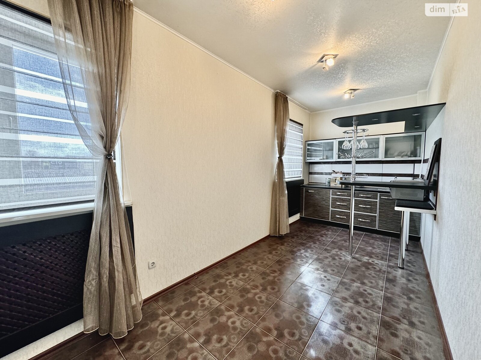 Коммерческое помещение в Харькове, продажа по Биологическая улица 4Б, район Основянский, цена: 290 000 долларов за объект фото 1