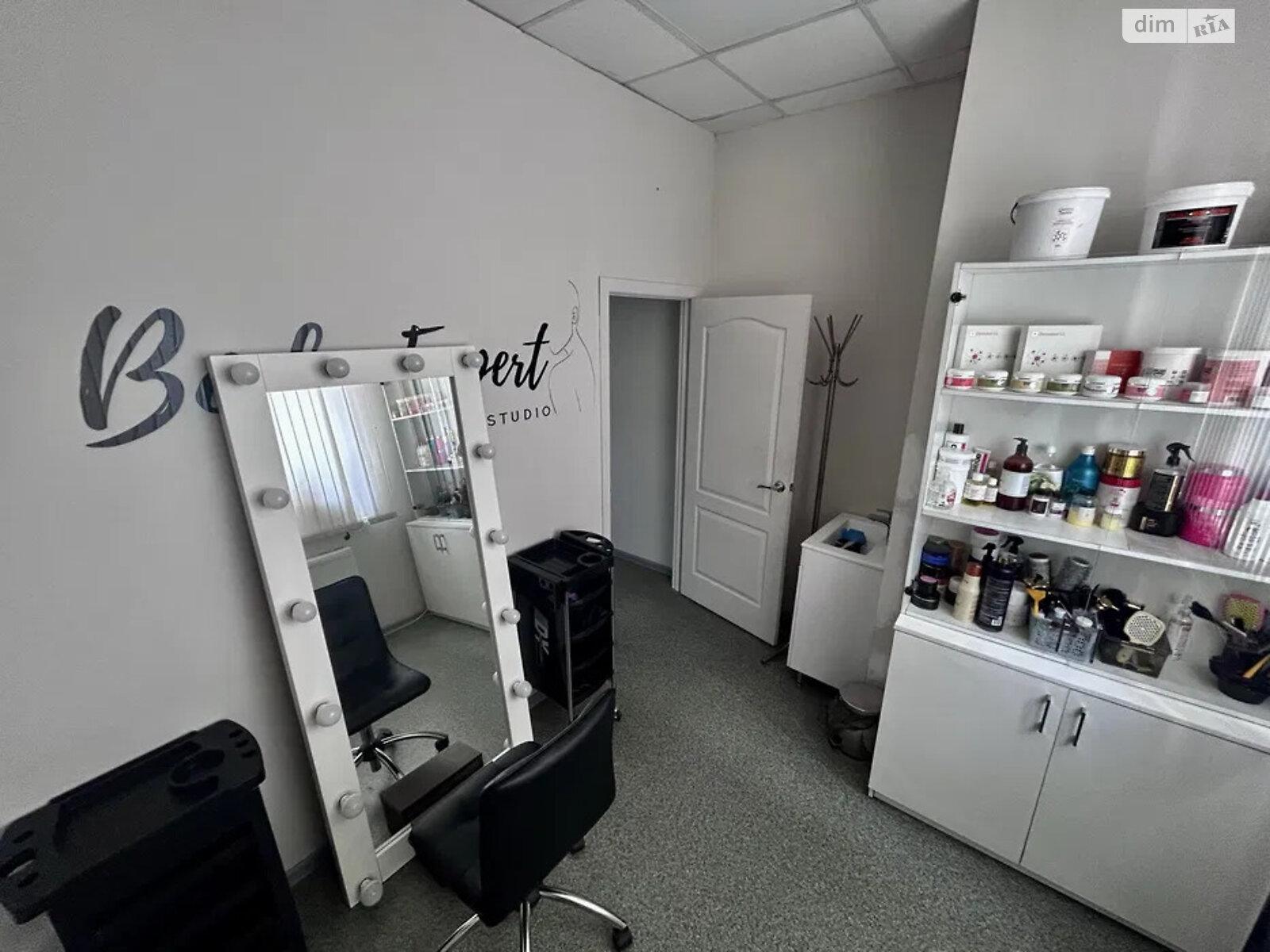 Комерційне приміщення в Харкові, продаж по Аврамівська вулиця 4, район Рубанівка, ціна: 69 999 доларів за об’єкт фото 1 Комерційне приміщення в Харкові, продаж по Аврамівська вулиця 4, район Рубанівка, ціна: 69 999 доларів за об’єкт фото 1