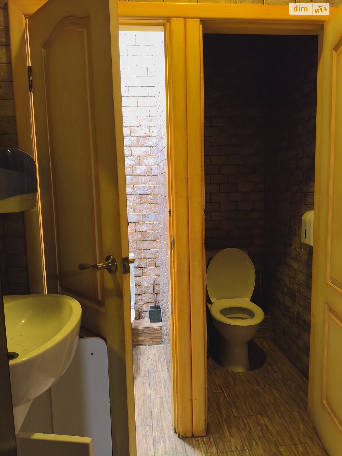 Комерційне приміщення в Харкові, продаж по Людвіга Свободи проспект, район Шевченківський, ціна: 80 000 доларів за об’єкт фото 1 Комерційне приміщення в Харкові, продаж по Людвіга Свободи проспект, район Шевченківський, ціна: 80 000 доларів за об’єкт фото 1