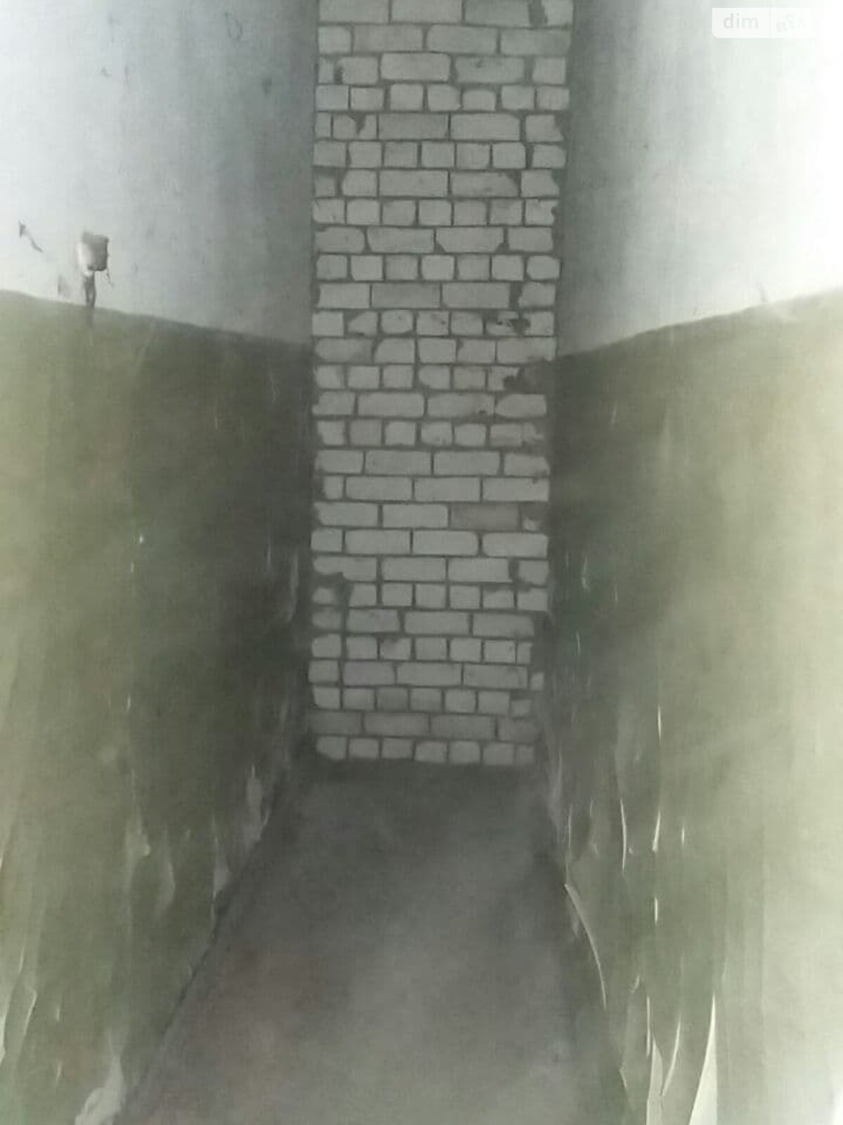 Коммерческое помещение в Харькове, продажа по Героев Харькова (Московский) проспект 102/112, район Слободской, цена: 20 000 долларов за объект фото 1