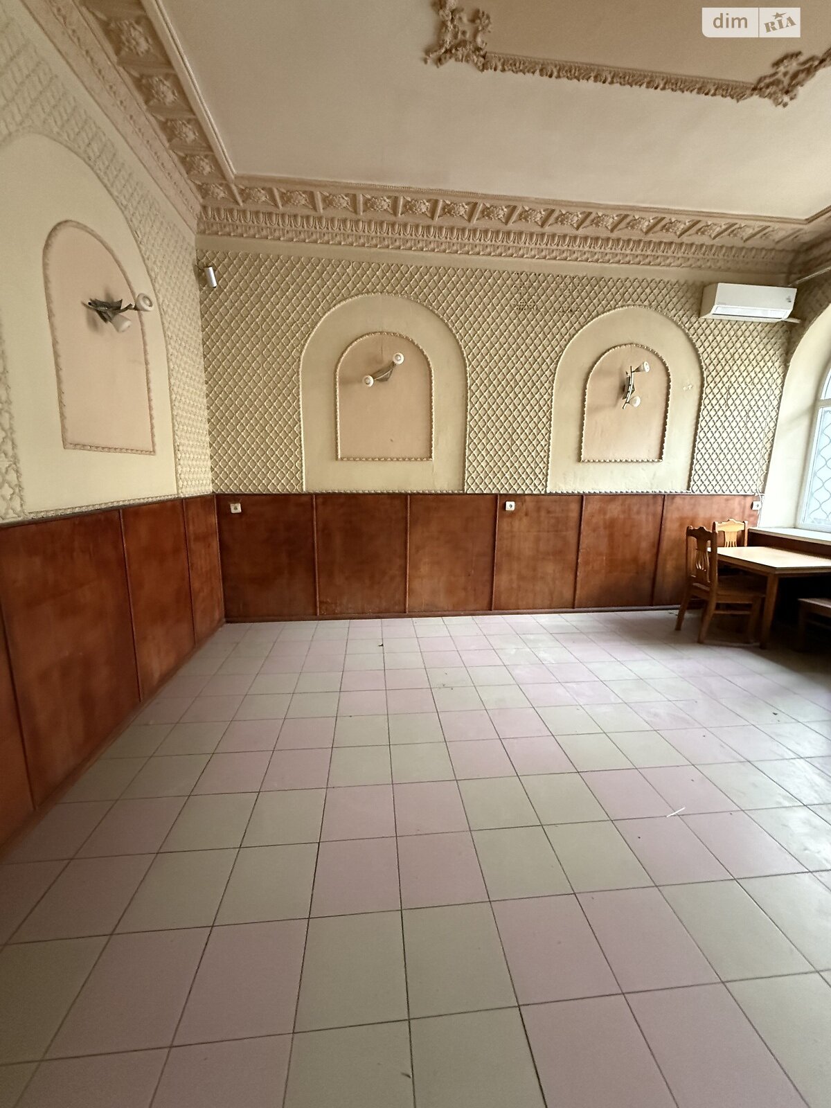 Коммерческое помещение в Харькове, продажа по Героев Харькова (Московский) проспект 3, район Центр, цена: 205 000 долларов за объект фото 1 Коммерческое помещение в Харькове, продажа по Героев Харькова (Московский) проспект 3, район Центр, цена: 205 000 долларов за объект фото 1