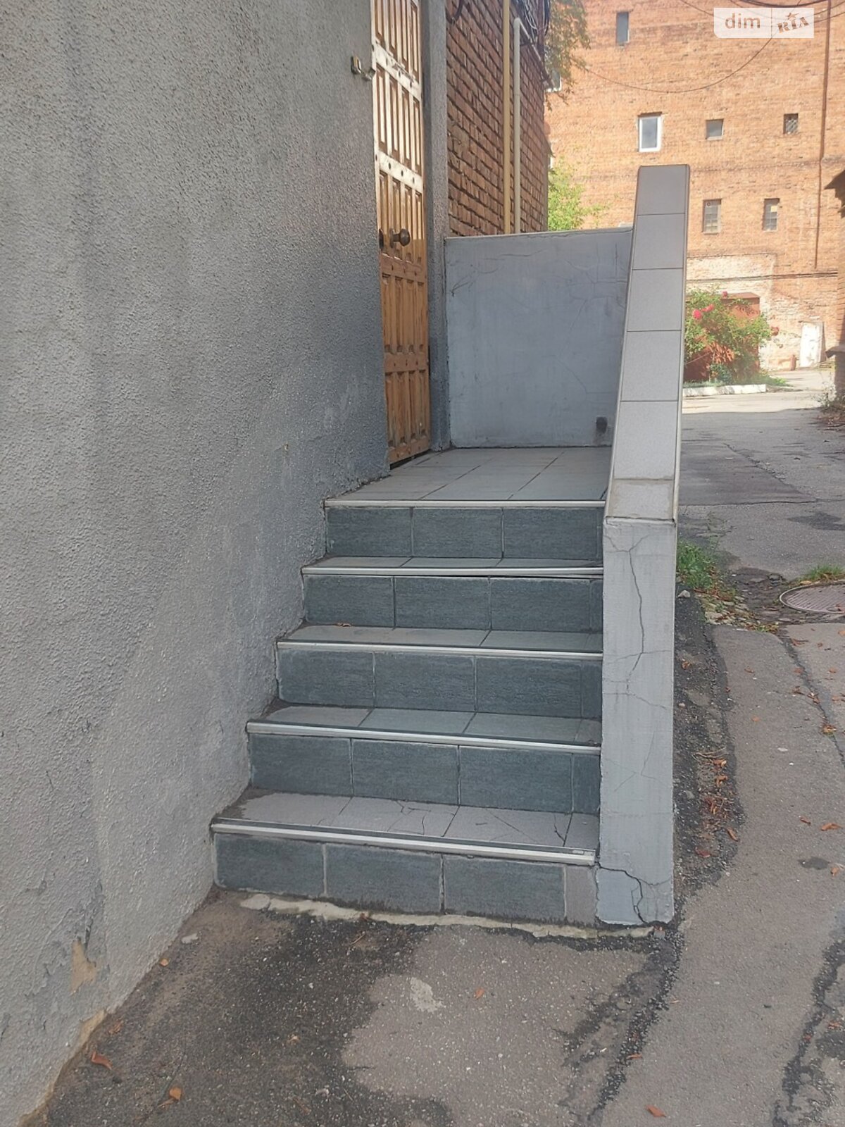 Коммерческое помещение в Харькове, продажа по Мироносицкая улица 63, район Центр, цена: 59 000 долларов за объект фото 1 Коммерческое помещение в Харькове, продажа по Мироносицкая улица 63, район Центр, цена: 59 000 долларов за объект фото 1