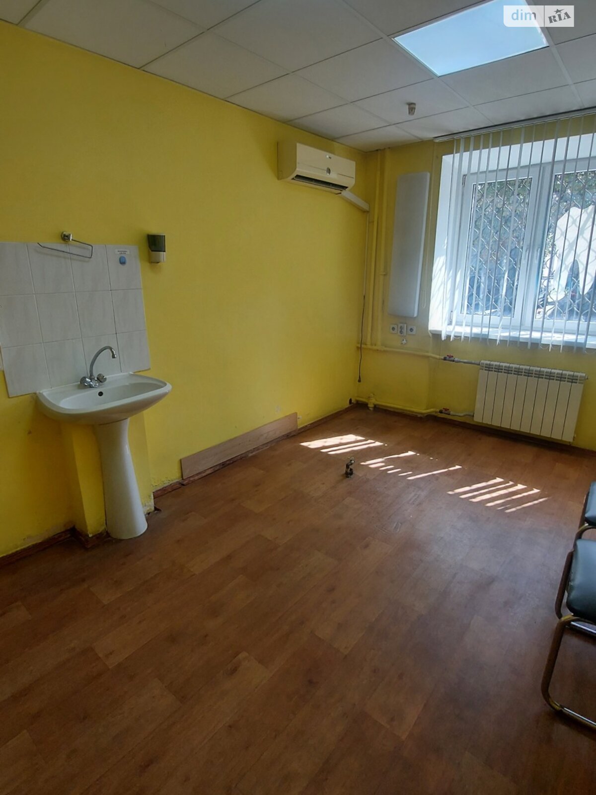 Коммерческое помещение в Харькове, продажа по Мироносицкая улица 63, район Центр, цена: 59 000 долларов за объект фото 1 Коммерческое помещение в Харькове, продажа по Мироносицкая улица 63, район Центр, цена: 59 000 долларов за объект фото 1