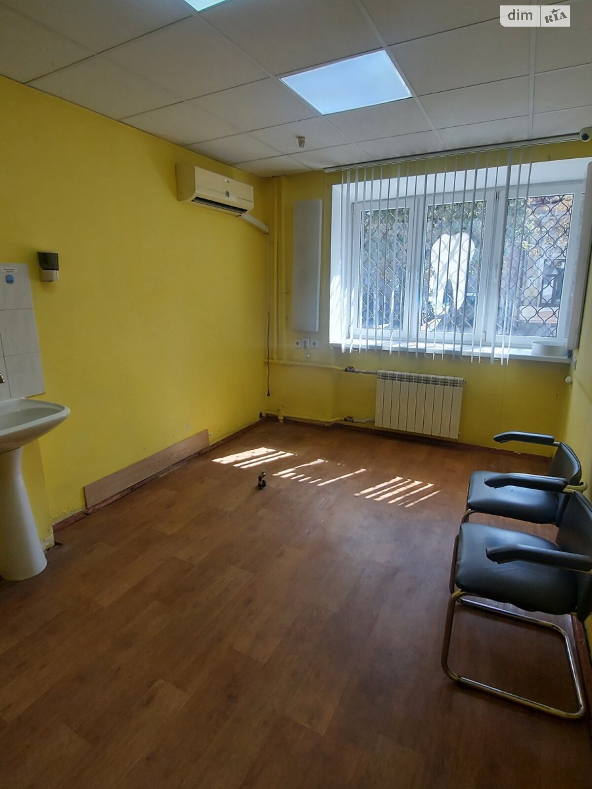 Коммерческое помещение в Харькове, продажа по Мироносицкая улица 63, район Центр, цена: 59 000 долларов за объект фото 1 Коммерческое помещение в Харькове, продажа по Мироносицкая улица 63, район Центр, цена: 59 000 долларов за объект фото 1