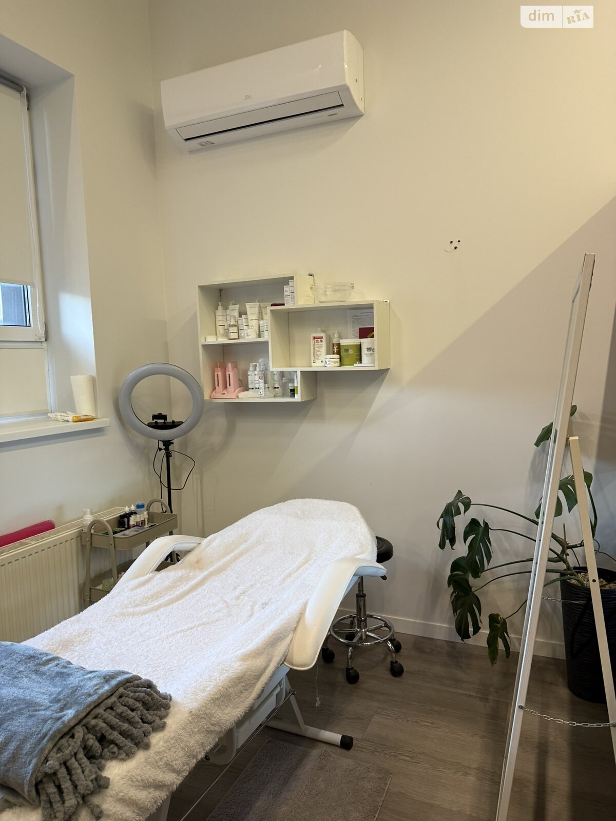 Комерційне приміщення в Хмельницькому, продаж по Вінницька вулиця 1/3, район Автовокзал №1, ціна: 9 000 доларів за об’єкт фото 1 Комерційне приміщення в Хмельницькому, продаж по Вінницька вулиця 1/3, район Автовокзал №1, ціна: 9 000 доларів за об’єкт фото 1