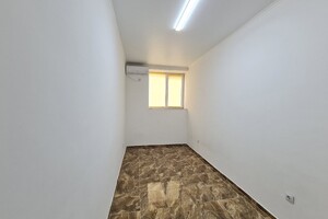 Коммерческое помещение в Хмельницком, продажа по Гетмана Мазепы (Красовского Маршала) улица, район Дубово, цена: 8 000 долларов за объект фото 2
