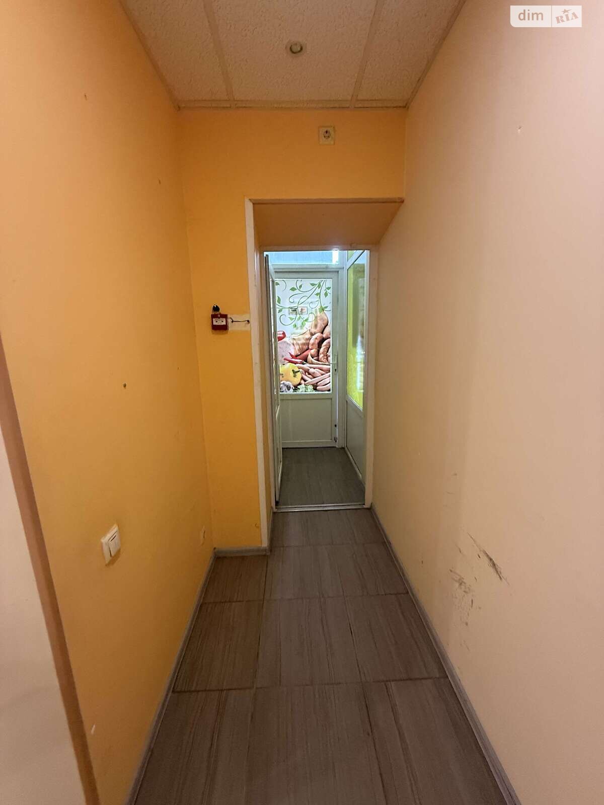 Комерційне приміщення в Хмельницькому, продаж по Ранкова вулиця 2А, район Дубове, ціна: 16 500 доларів за об’єкт фото 1 Комерційне приміщення в Хмельницькому, продаж по Ранкова вулиця 2А, район Дубове, ціна: 16 500 доларів за об’єкт фото 1