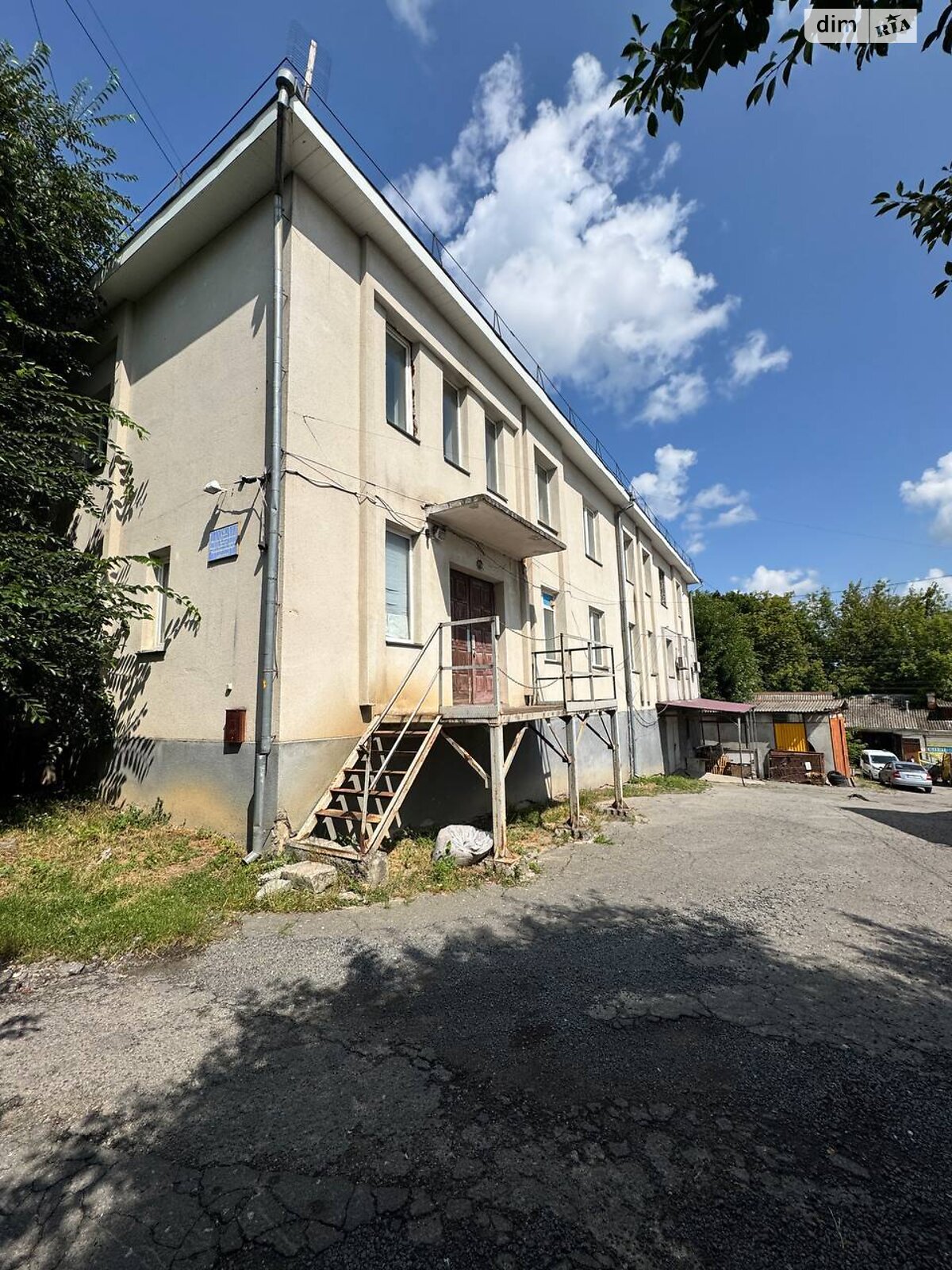 Коммерческое помещение в Хмельницком, продажа по Ярослава Мудрого улица 1, район Дубово, цена: 12 000 долларов за объект фото 1 Коммерческое помещение в Хмельницком, продажа по Ярослава Мудрого улица 1, район Дубово, цена: 12 000 долларов за объект фото 1