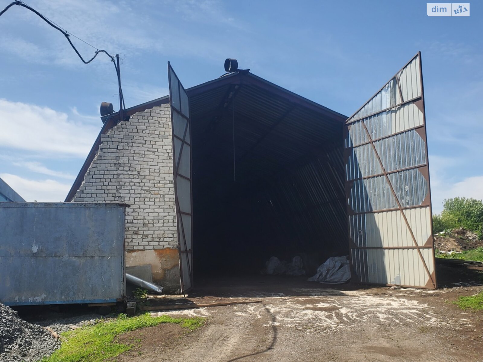 Коммерческое помещение в Хмельницком, Гарнизонная улица, цена: продажи 550 000 долларов за объект фото 1 Коммерческое помещение в Хмельницком, Гарнизонная улица, цена продажи: 550 000 долларов за объект фото 1
