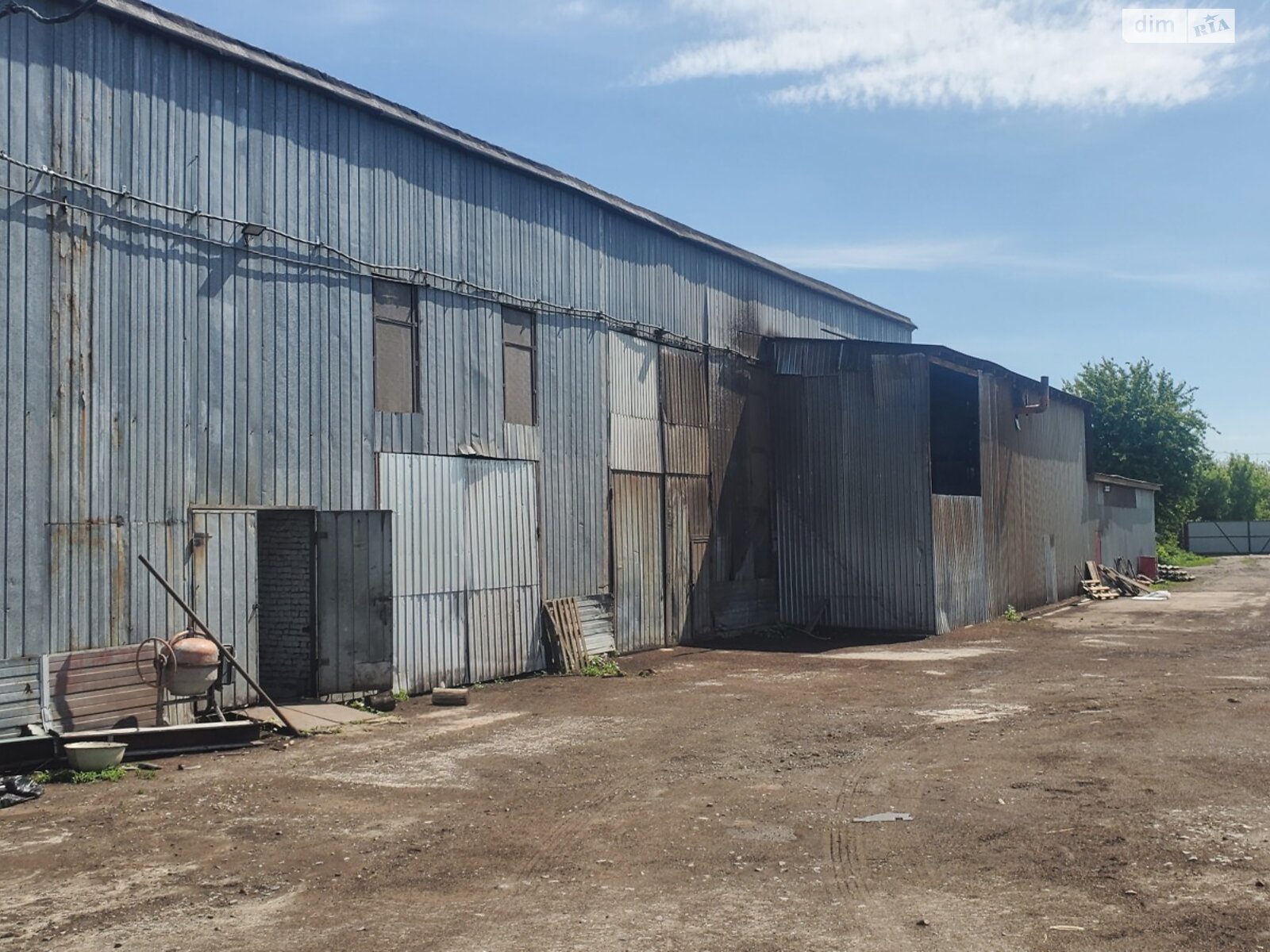 Коммерческое помещение в Хмельницком, Гарнизонная улица, цена: продажи 550 000 долларов за объект фото 1 Коммерческое помещение в Хмельницком, Гарнизонная улица, цена продажи: 550 000 долларов за объект фото 1