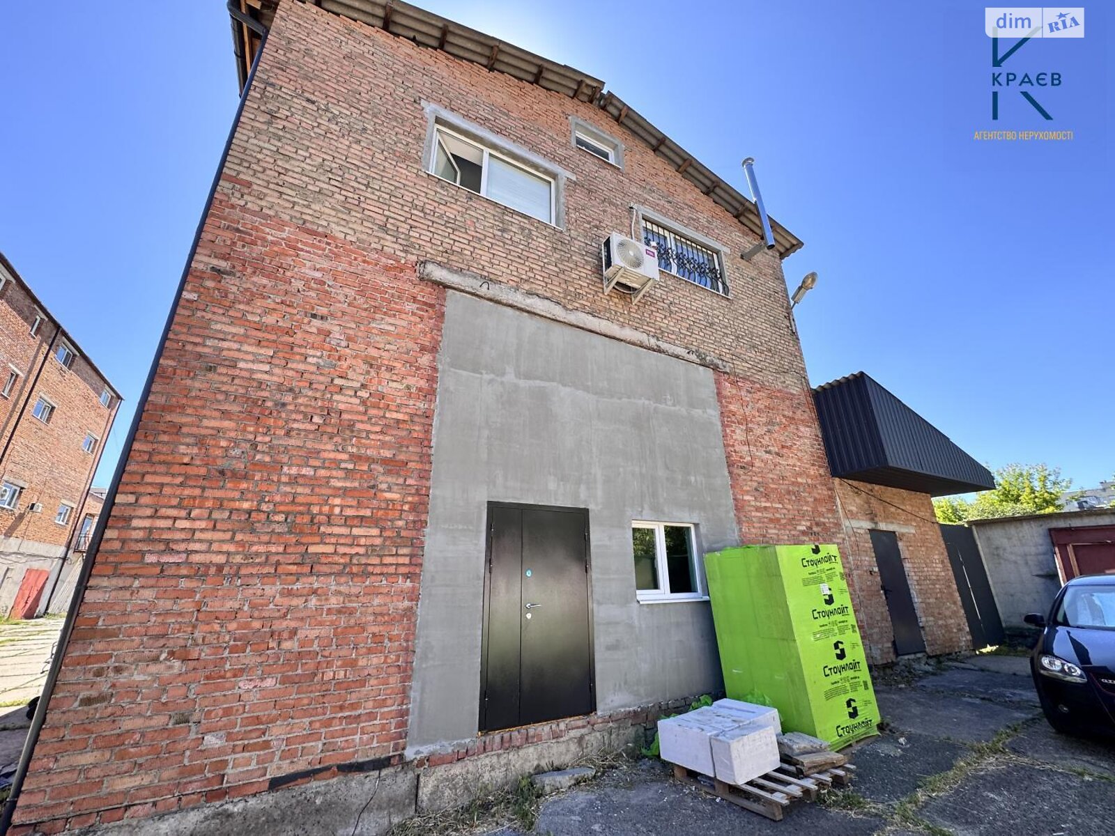 Коммерческое помещение в Хмельницком, продажа по Курчатова улица, район Гречаны, цена: 260 000 долларов за объект фото 1 Коммерческое помещение в Хмельницком, продажа по Курчатова улица, район Гречаны, цена: 260 000 долларов за объект фото 1