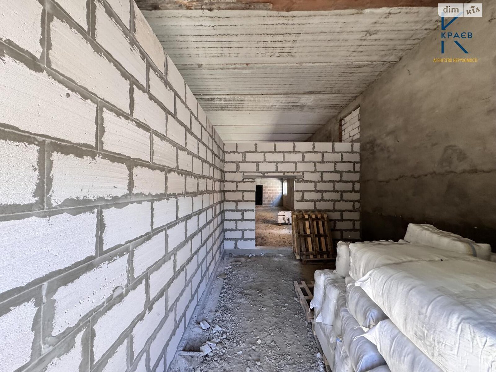 Коммерческое помещение в Хмельницком, продажа по Курчатова улица, район Гречаны, цена: 260 000 долларов за объект фото 1 Коммерческое помещение в Хмельницком, продажа по Курчатова улица, район Гречаны, цена: 260 000 долларов за объект фото 1