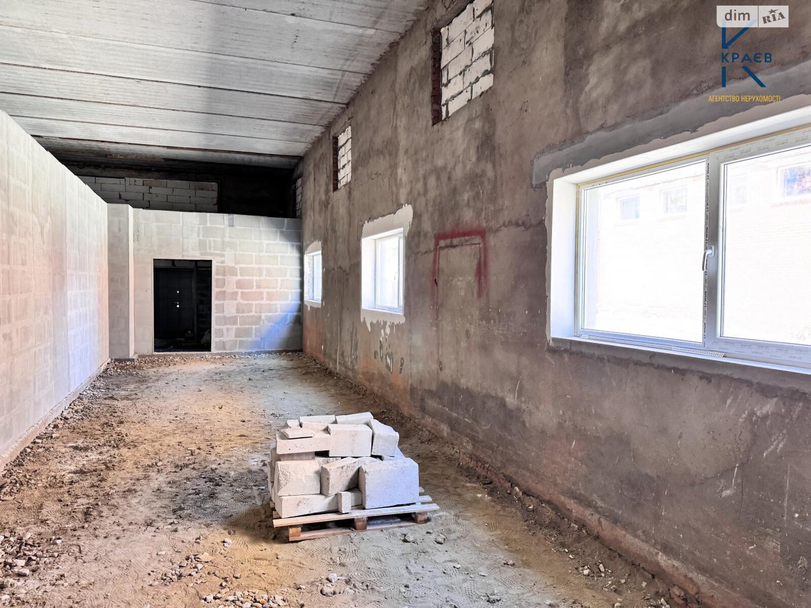 Коммерческое помещение в Хмельницком, продажа по Курчатова улица, район Гречаны, цена: 260 000 долларов за объект фото 1 Коммерческое помещение в Хмельницком, продажа по Курчатова улица, район Гречаны, цена: 260 000 долларов за объект фото 1