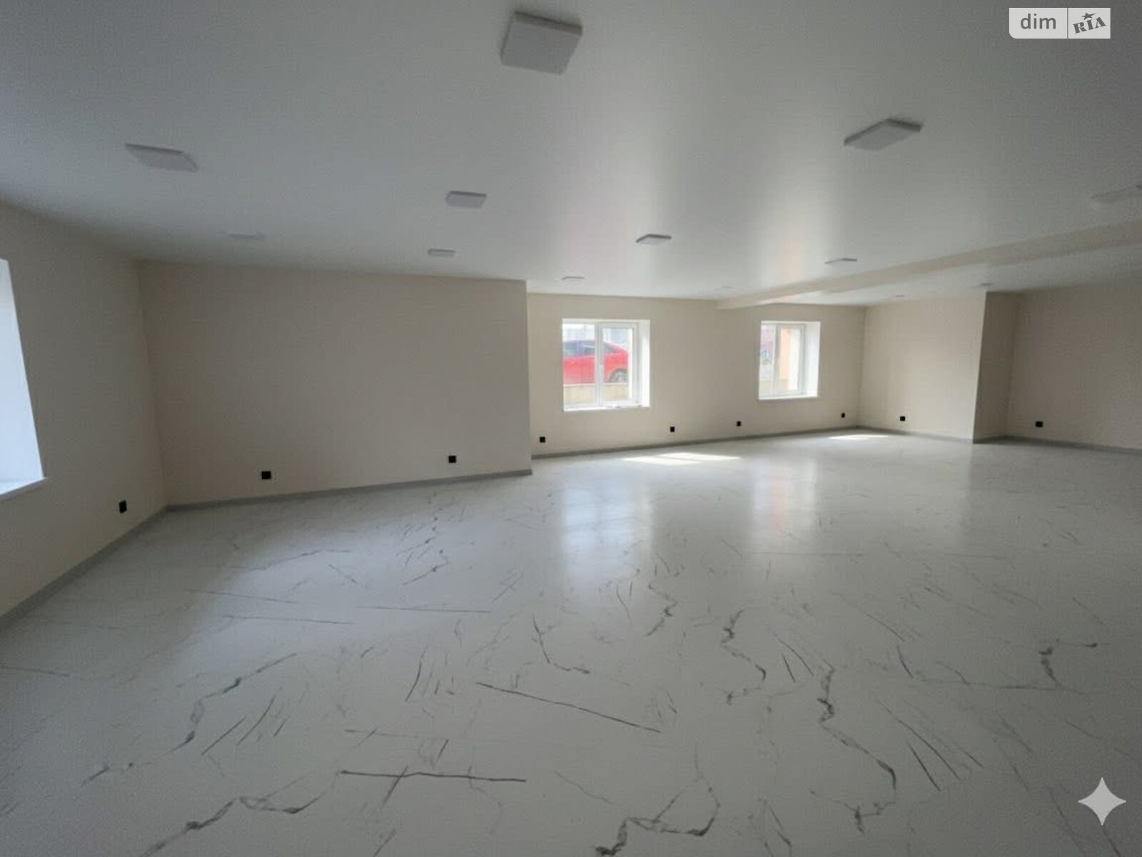 Комерційне приміщення в Хмельницькому, Миру проспект 63Г, ціна продажу: 70 000 доларів за об’єкт фото 1 Комерційне приміщення в Хмельницькому, Миру проспект 63Г, ціна продажу: 70 000 доларів за об’єкт фото 1