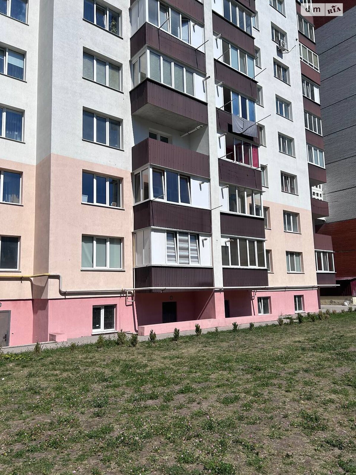 Коммерческое помещение в Хмельницком, продажа по Лесогриневецкая улица 4/1, район Озёрный, цена: 34 400 долларов за объект фото 1 Коммерческое помещение в Хмельницком, продажа по Лесогриневецкая улица 4/1, район Озёрный, цена: 34 400 долларов за объект фото 1