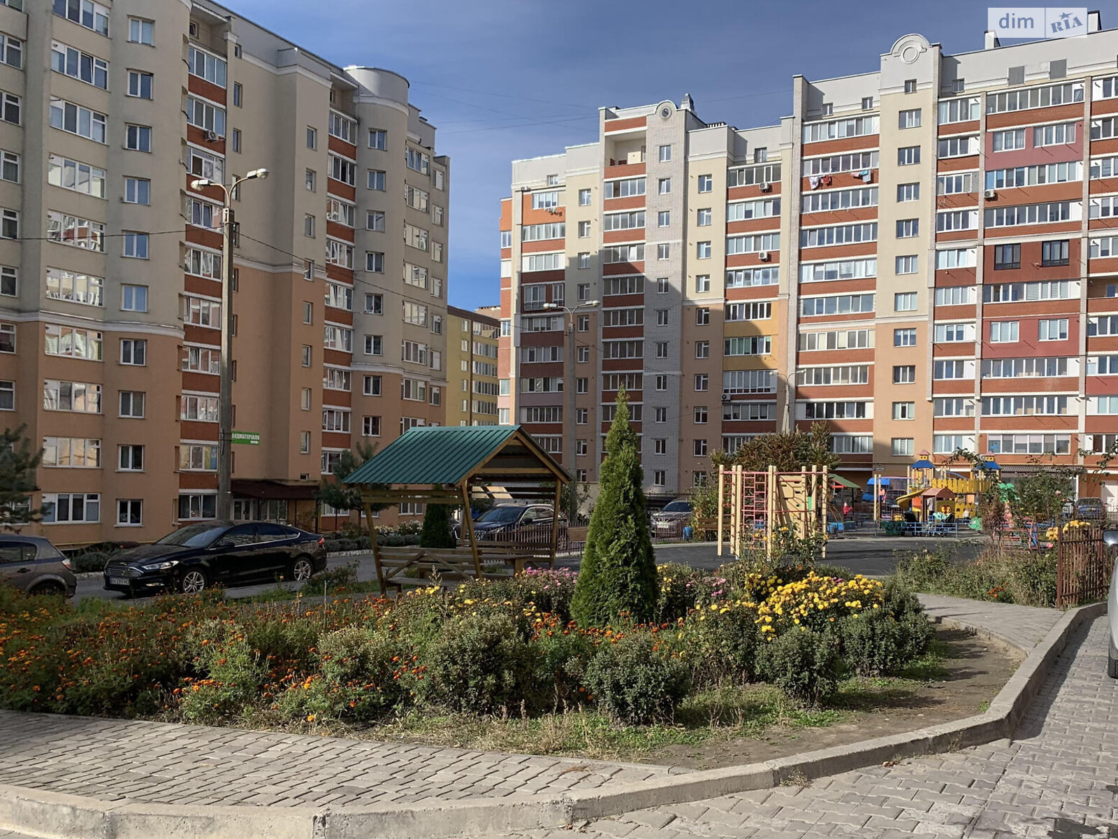Комерційне приміщення в Хмельницькому, продаж по Лісогринівецька вулиця 26/3, район Озерна, ціна: 114 000 доларів за об’єкт фото 1 Комерційне приміщення в Хмельницькому, продаж по Лісогринівецька вулиця 26/3, район Озерна, ціна: 114 000 доларів за об’єкт фото 1