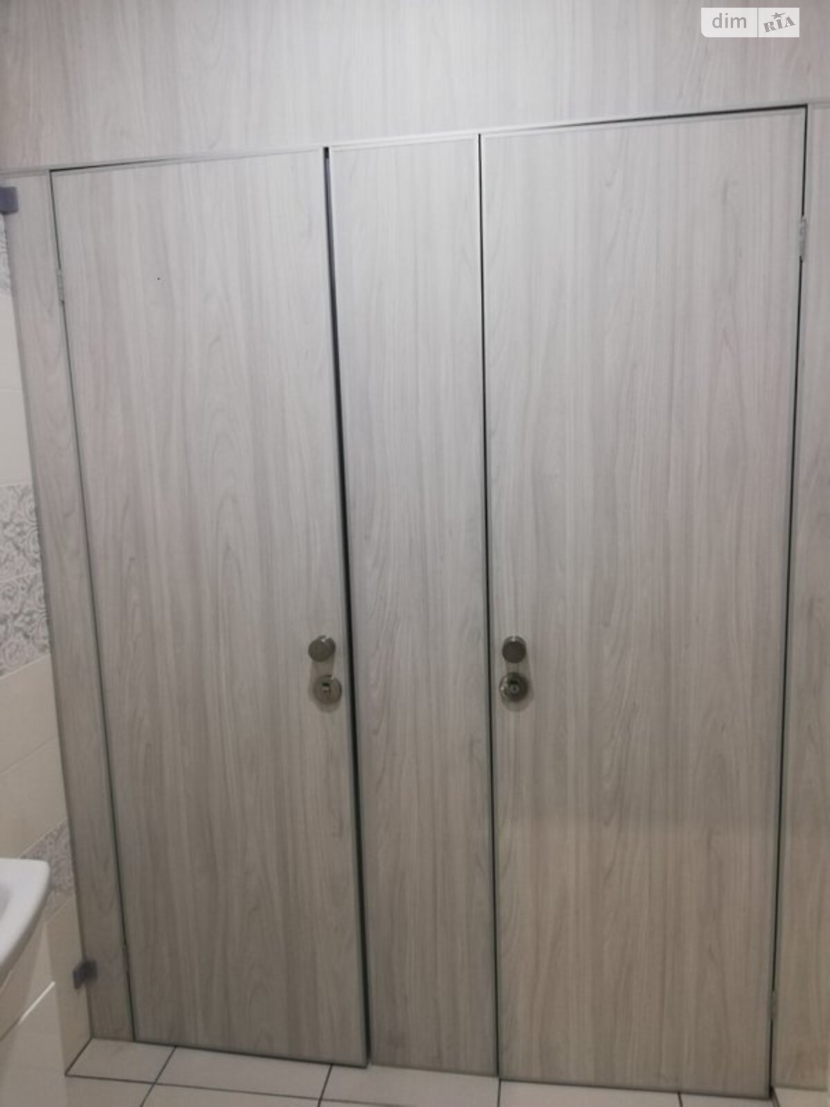 Комерційне приміщення в Хмельницькому, продаж по Героїв Майдану вулиця 10, район Центр, ціна: 215 000 доларів за об’єкт фото 1 Комерційне приміщення в Хмельницькому, продаж по Героїв Майдану вулиця 10, район Центр, ціна: 215 000 доларів за об’єкт фото 1