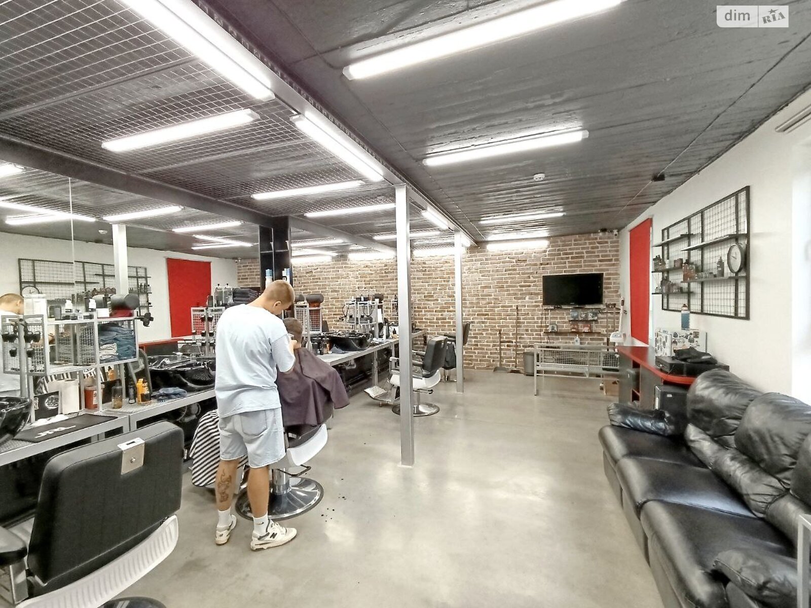 Коммерческое помещение в Хмельницком, продажа по Грушевского Михаила улица 57, район Центр, цена: 145 000 долларов за объект фото 1