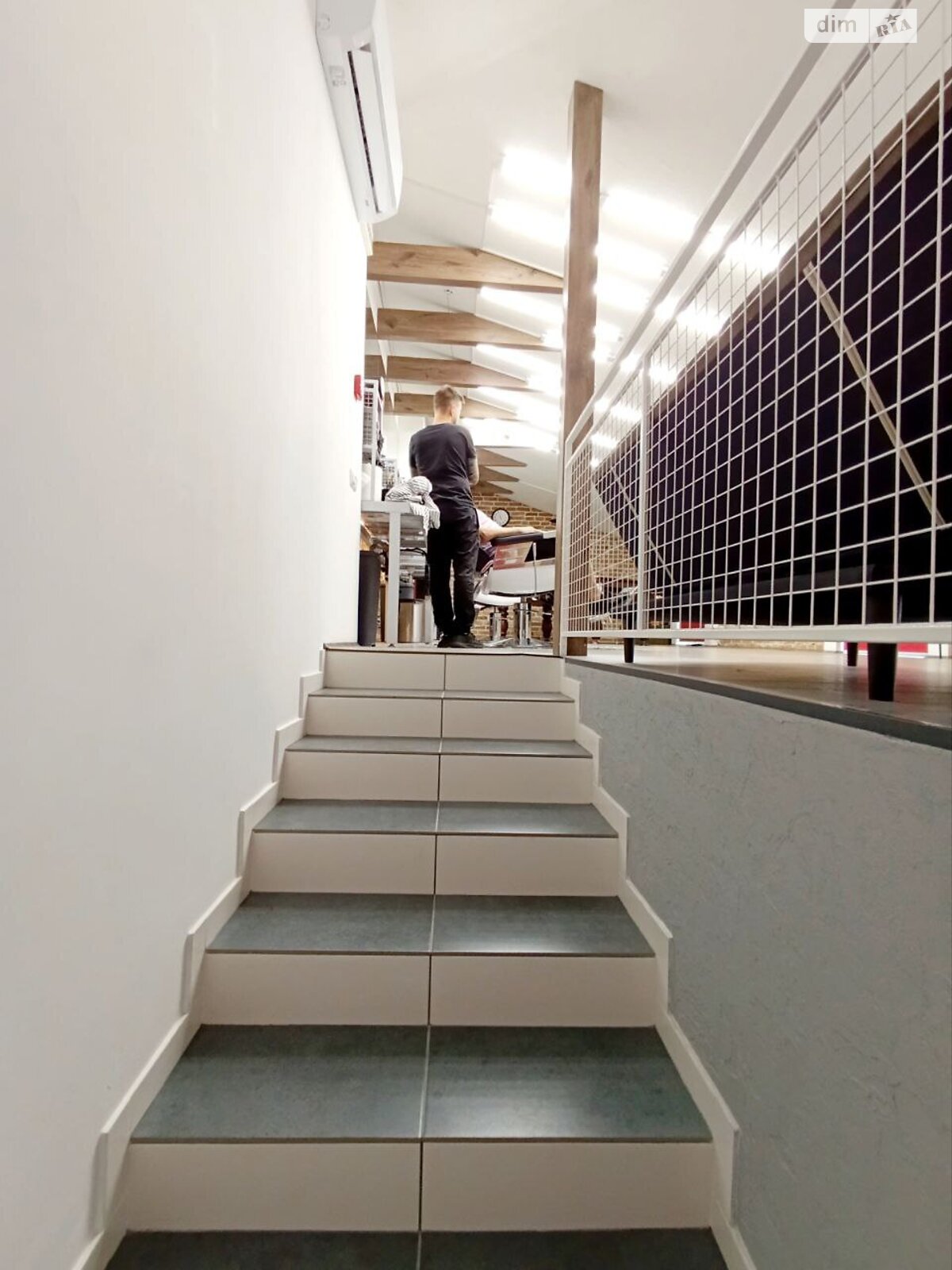 Коммерческое помещение в Хмельницком, продажа по Грушевского Михаила улица 57, район Центр, цена: 145 000 долларов за объект фото 1