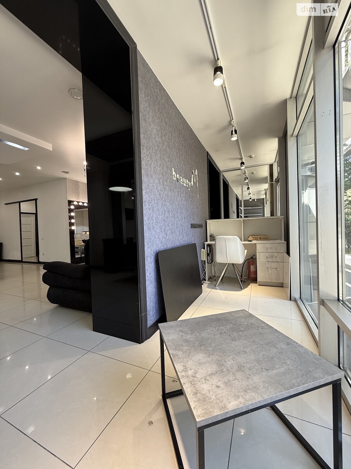 Комерційне приміщення в Хмельницькому, продаж по Кам’янецька вулиця 58, район Центр, ціна: 120 000 доларів за об’єкт фото 1 Комерційне приміщення в Хмельницькому, продаж по Кам’янецька вулиця 58, район Центр, ціна: 120 000 доларів за об’єкт фото 1