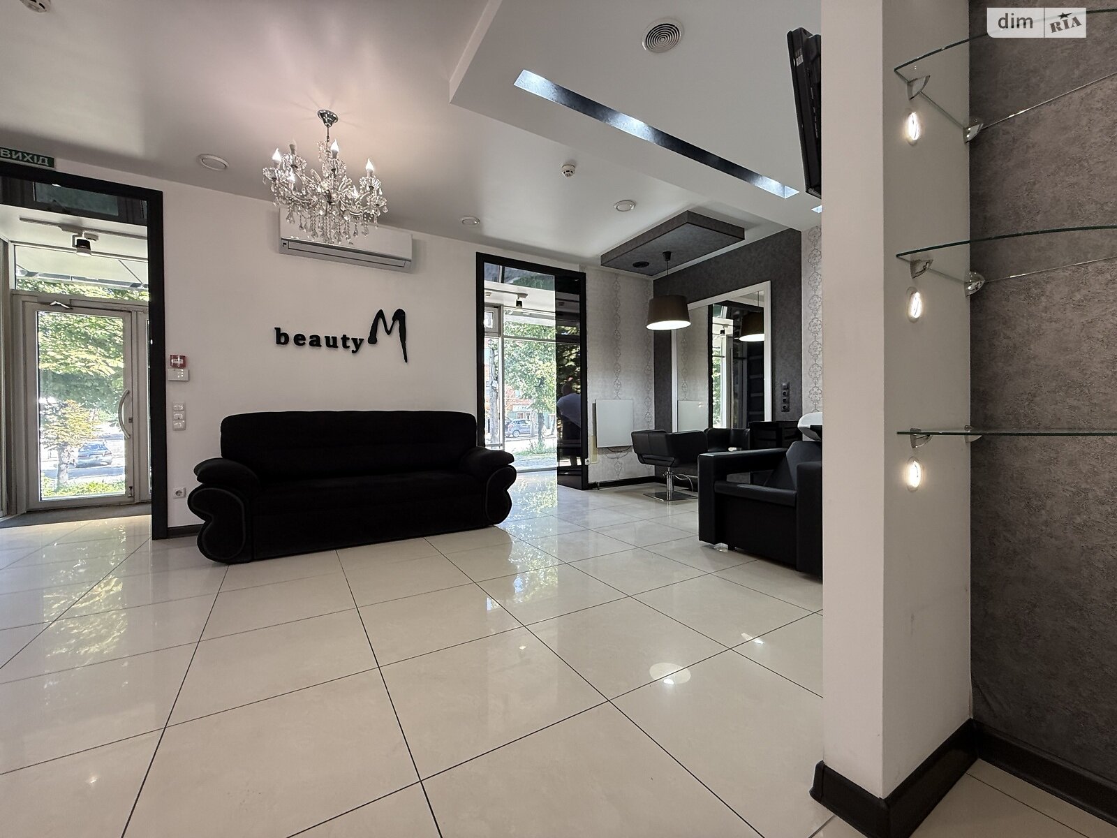 Комерційне приміщення в Хмельницькому, продаж по Кам’янецька вулиця 58, район Центр, ціна: 120 000 доларів за об’єкт фото 1 Комерційне приміщення в Хмельницькому, продаж по Кам’янецька вулиця 58, район Центр, ціна: 120 000 доларів за об’єкт фото 1