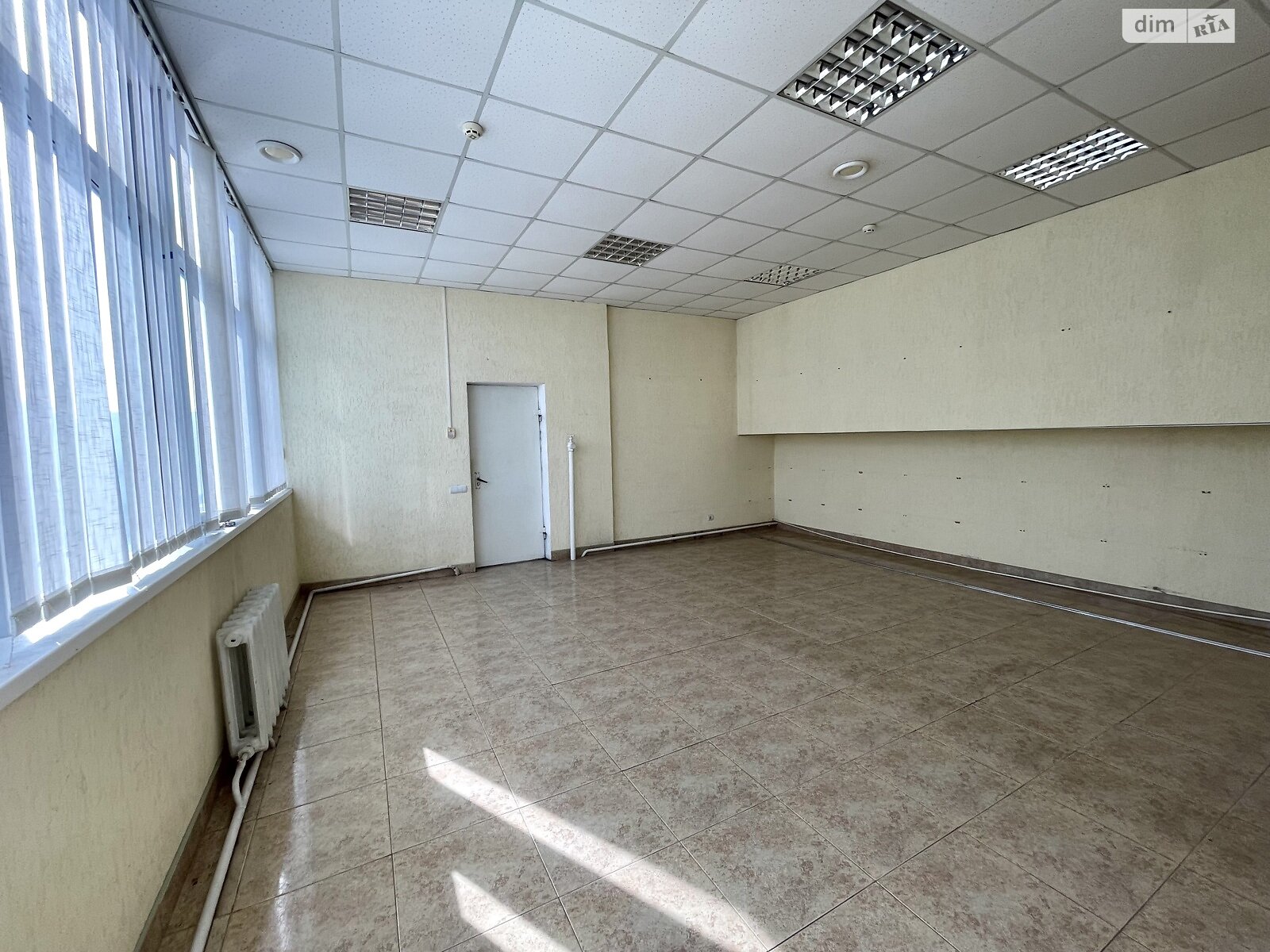 Коммерческое помещение в Хмельницком, продажа по Проскуровская улица 81, район Центр, цена: 160 000 долларов за объект фото 1 Коммерческое помещение в Хмельницком, продажа по Проскуровская улица 81, район Центр, цена: 160 000 долларов за объект фото 1