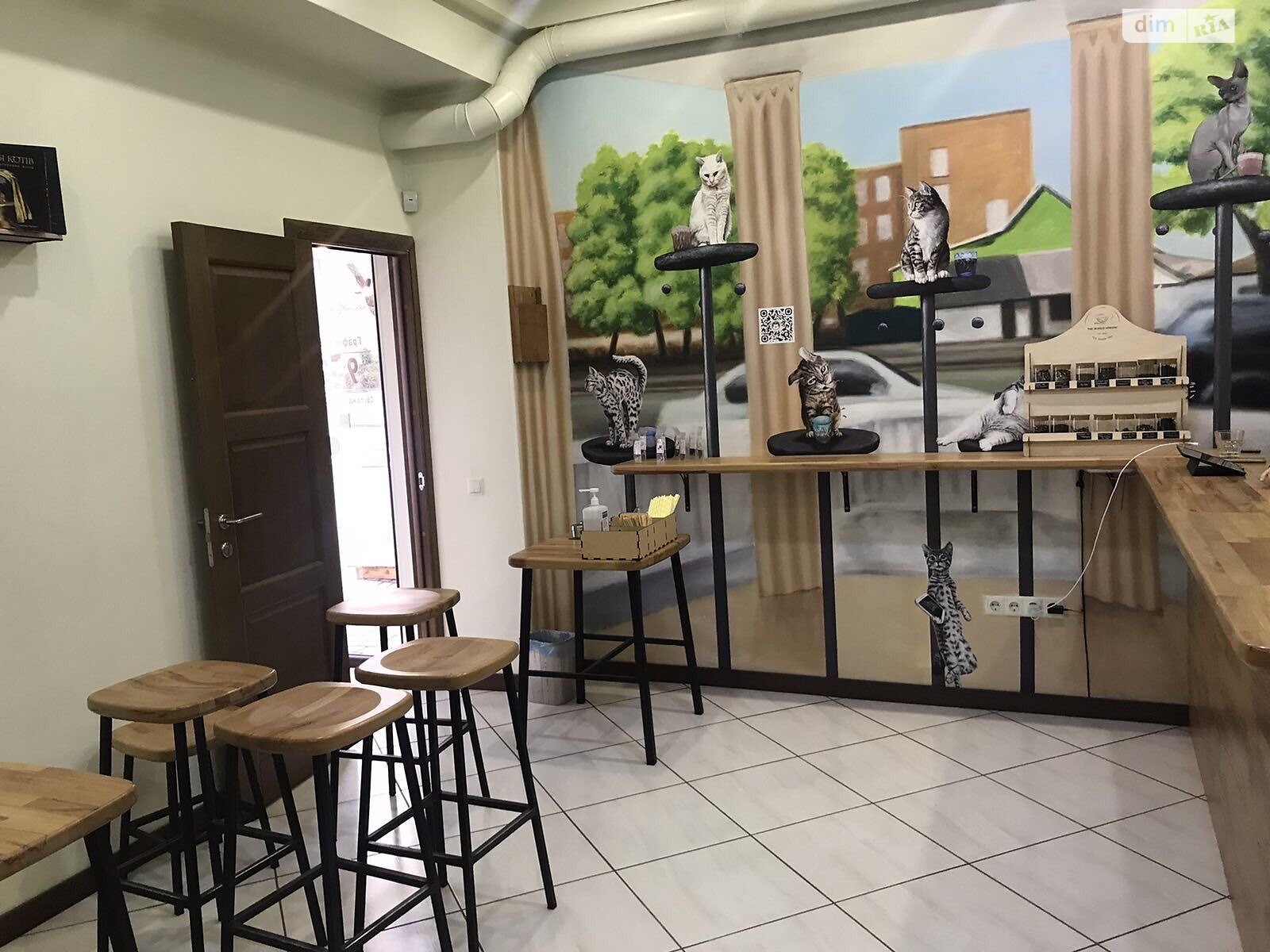 Коммерческое помещение в Хмельницком, продажа по Проскуровского Подполья улица 70, район Центр, цена: 60 000 долларов за объект фото 1 Коммерческое помещение в Хмельницком, продажа по Проскуровского Подполья улица 70, район Центр, цена: 60 000 долларов за объект фото 1