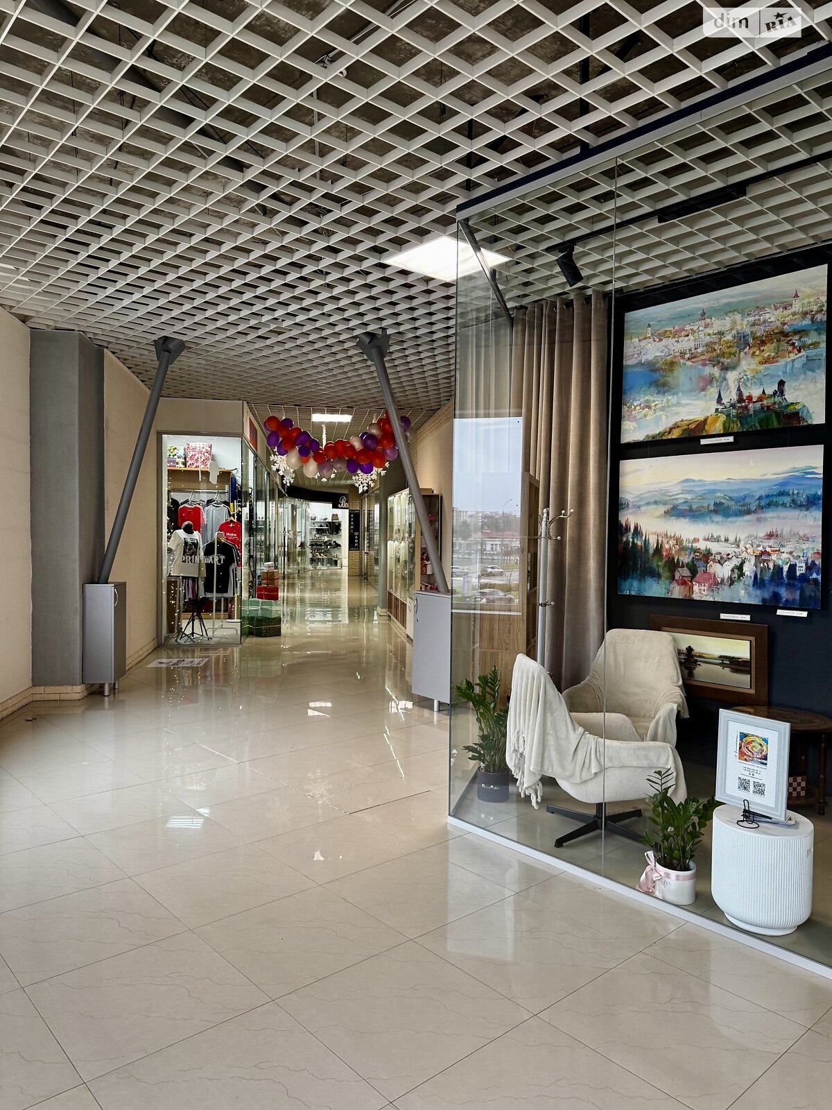 Коммерческое помещение в Хмельницком, продажа по Степана Бандеры улица, район Центр, цена: 35 400 долларов за объект фото 1