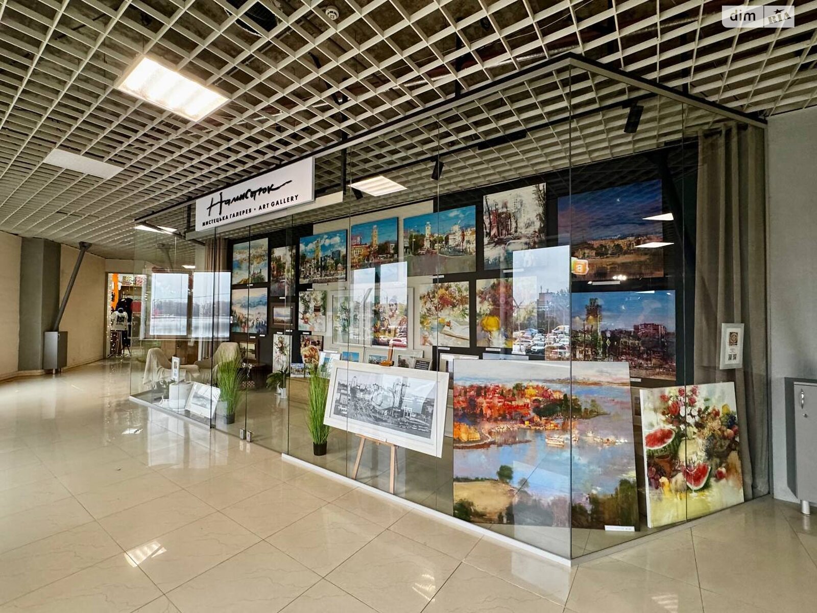 Коммерческое помещение в Хмельницком, продажа по Степана Бандеры улица 2/1А, район Центр, цена: 35 400 долларов за объект фото 1 Коммерческое помещение в Хмельницком, продажа по Степана Бандеры улица 2/1А, район Центр, цена: 35 400 долларов за объект фото 1