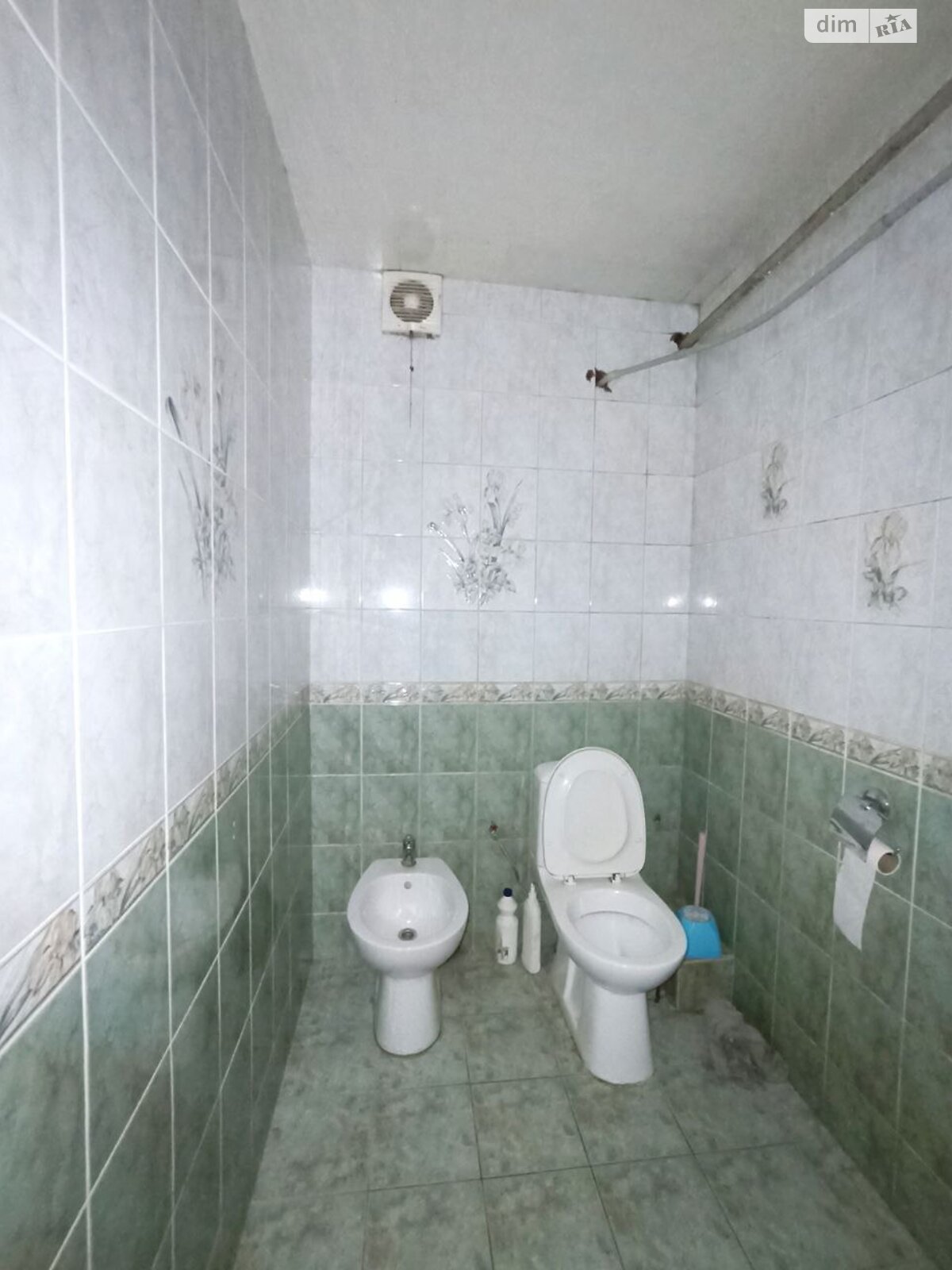 Коммерческое помещение в Хмельницком, продажа по Свободы улица 19, район Центр, цена: 270 000 долларов за объект фото 1 Коммерческое помещение в Хмельницком, продажа по Свободы улица 19, район Центр, цена: 270 000 долларов за объект фото 1