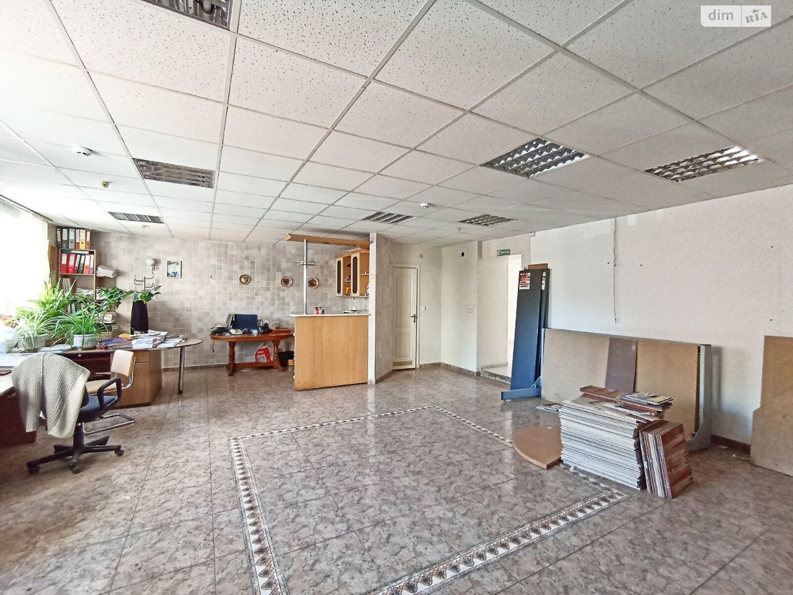 Комерційне приміщення в Хмельницькому, продаж по Свободи вулиця 19, район Центр, ціна: 198 000 доларів за об’єкт фото 1 Комерційне приміщення в Хмельницькому, продаж по Свободи вулиця 19, район Центр, ціна: 198 000 доларів за об’єкт фото 1