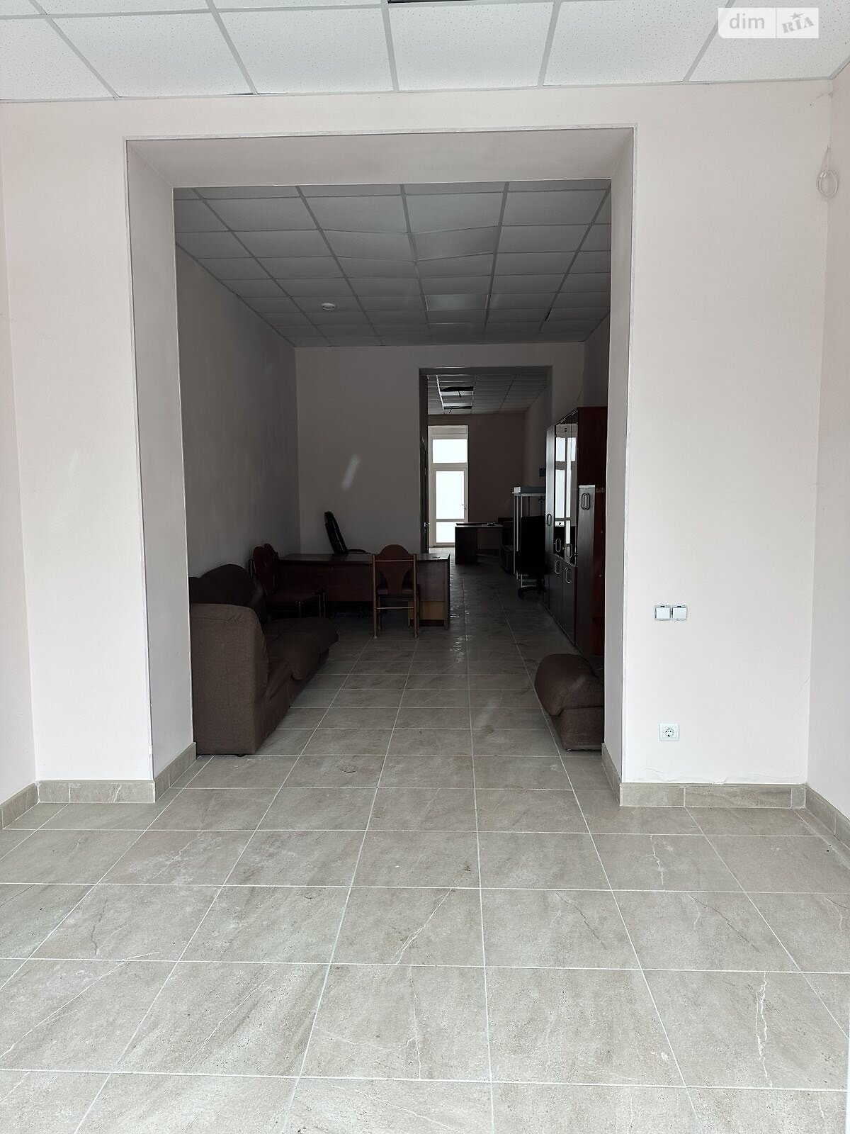 Коммерческое помещение в Хмельницком, продажа по Федунца Николая улица 5, район Выставка, цена: 64 000 долларов за объект фото 1