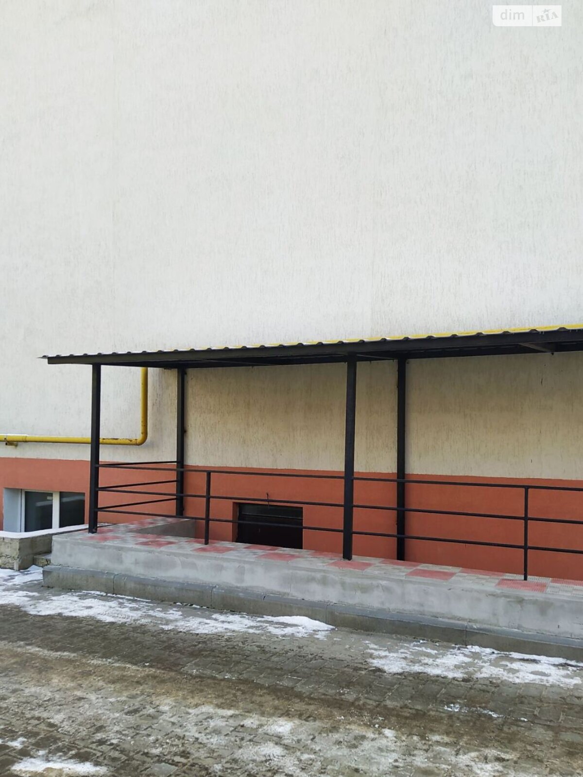 Комерційне приміщення в Хмельницькому, продаж по Миру проспект 63В, район Виставка, ціна: 36 000 доларів за об’єкт фото 1 Комерційне приміщення в Хмельницькому, продаж по Миру проспект 63В, район Виставка, ціна: 36 000 доларів за об’єкт фото 1