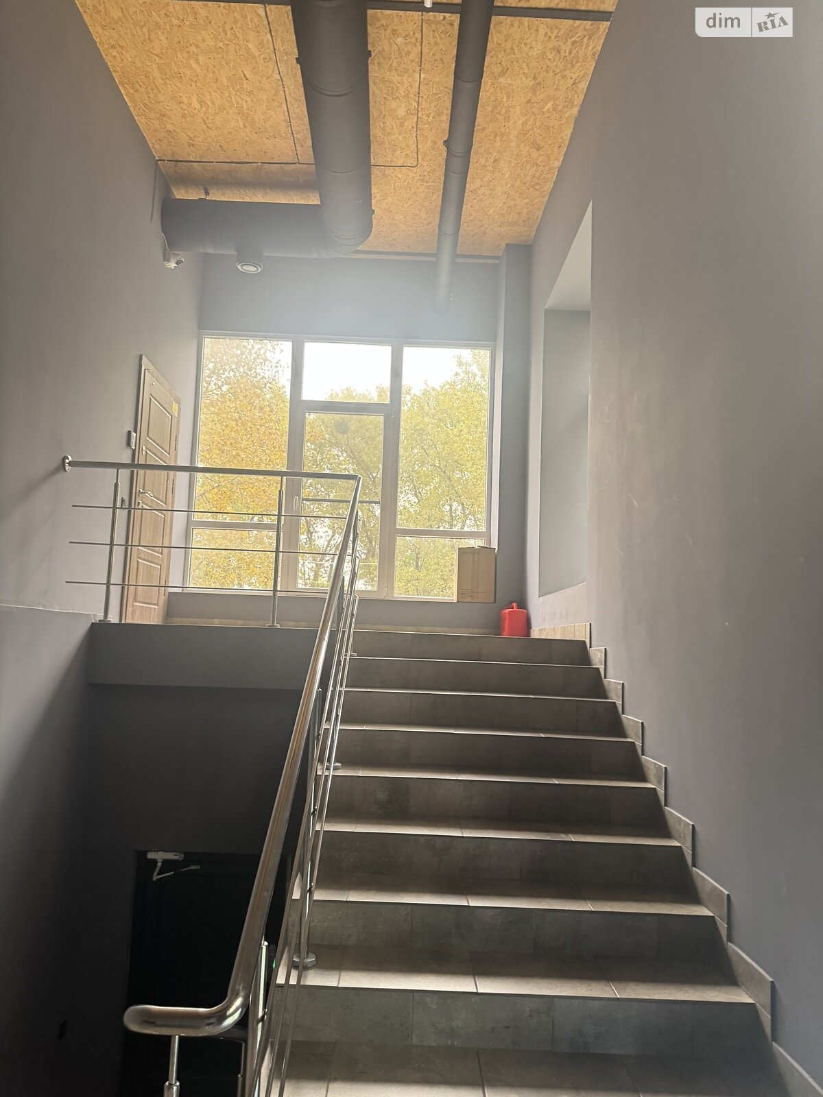 Комерційне приміщення в Хмельницькому, продаж по Миру проспект 99-2А, район Виставка, ціна: 134 274 доларів за об’єкт фото 1