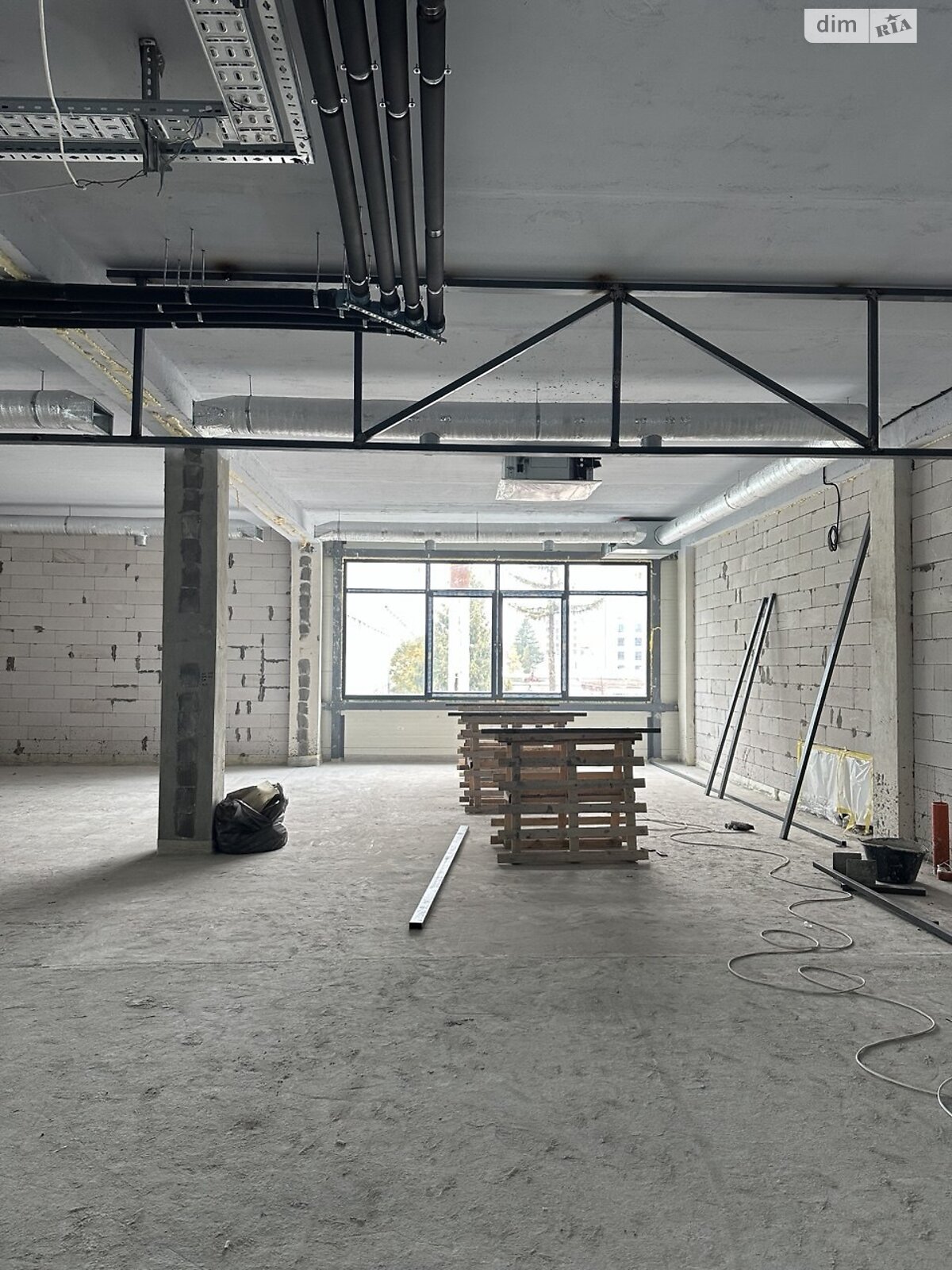 Комерційне приміщення в Хмельницькому, продаж по Миру проспект 99, район Виставка, ціна: 119 361 доларів за об’єкт фото 1
