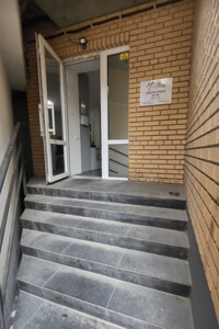Коммерческое помещение в Хмельницком, продажа по Панаса Мирного улица 1, район Выставка, цена: 43 000 долларов за объект фото 2