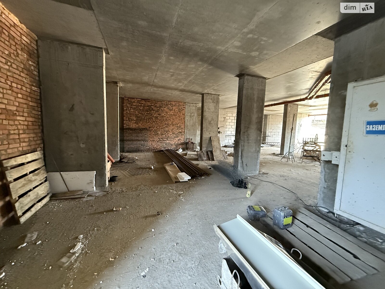 Коммерческое помещение в Хмельницком, продажа по Свободы улица 12А, район Выставка, цена: 473 760 долларов за объект фото 1 Коммерческое помещение в Хмельницком, продажа по Свободы улица 12А, район Выставка, цена: 473 760 долларов за объект фото 1
