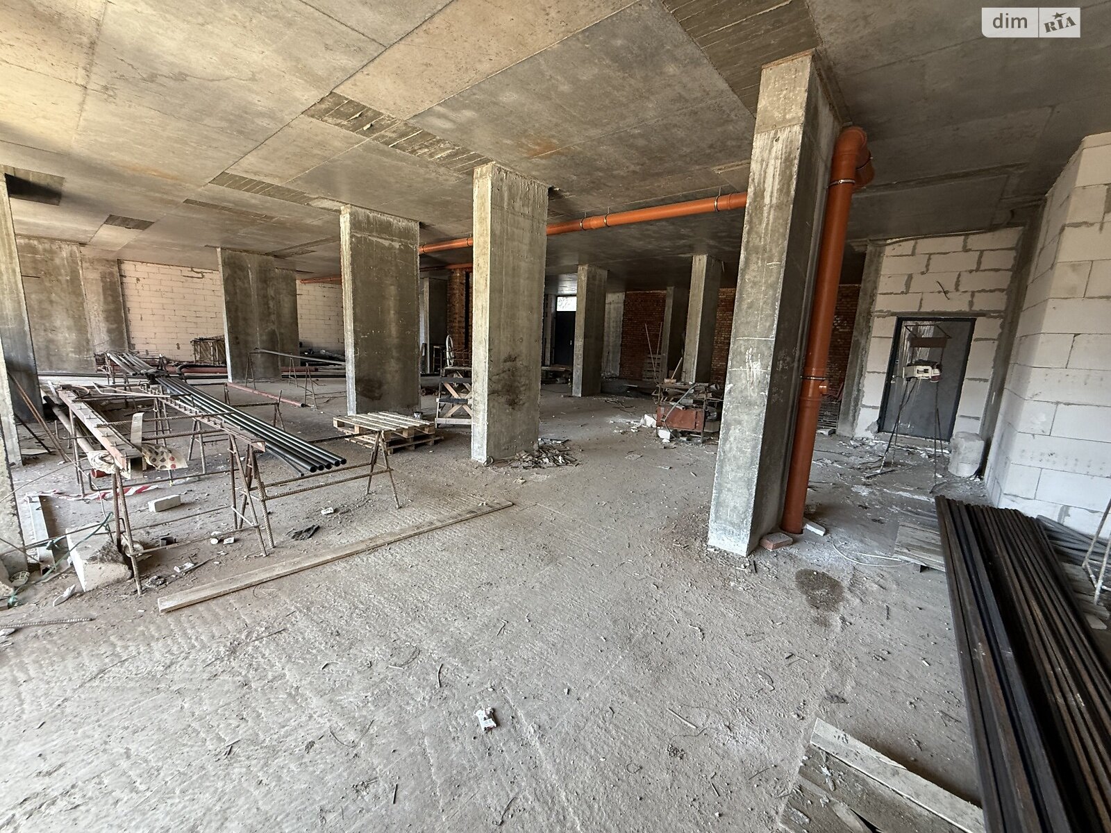 Коммерческое помещение в Хмельницком, продажа по Свободы улица 12А, район Выставка, цена: 473 760 долларов за объект фото 1 Коммерческое помещение в Хмельницком, продажа по Свободы улица 12А, район Выставка, цена: 473 760 долларов за объект фото 1