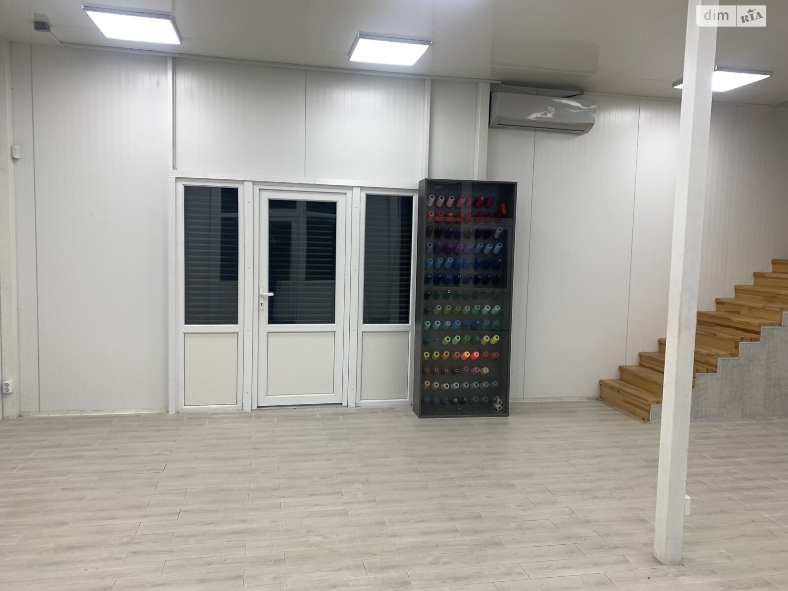 Коммерческое помещение в Хмельницком, продажа по Геологов улица 8, район Юго-Западный, цена: 35 000 долларов за объект фото 1 Коммерческое помещение в Хмельницком, продажа по Геологов улица 8, район Юго-Западный, цена: 35 000 долларов за объект фото 1