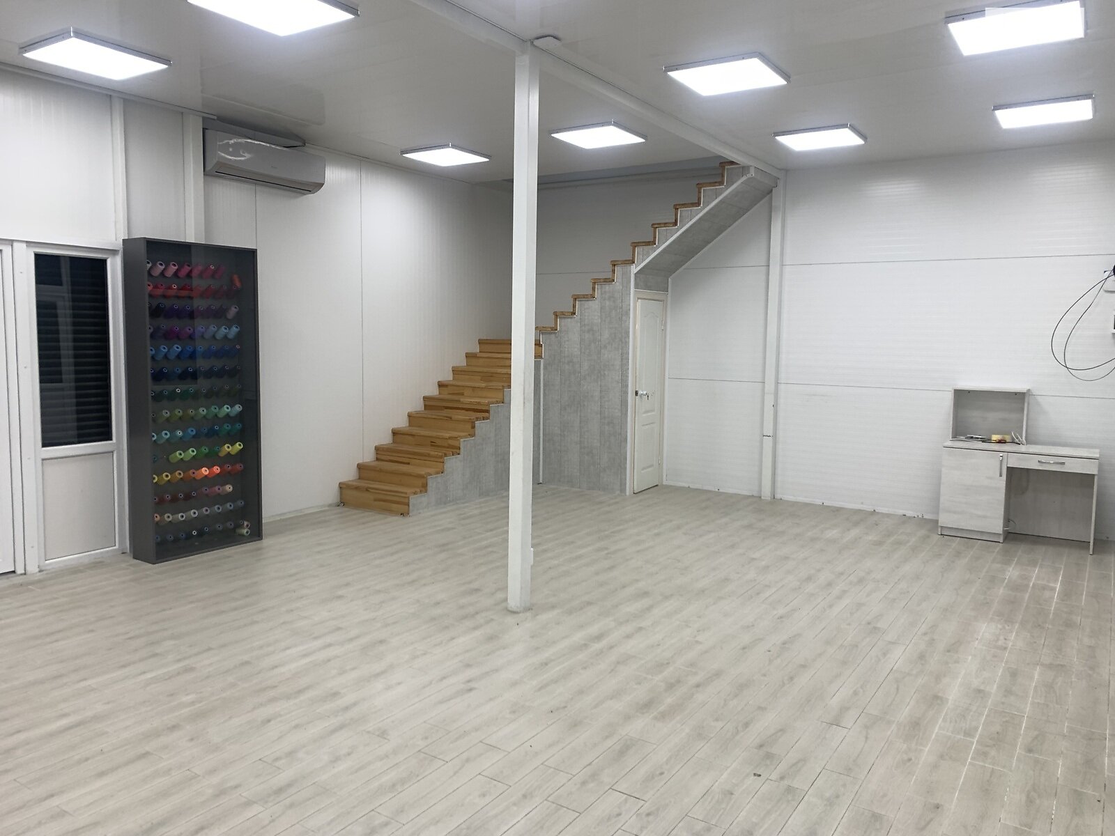 Коммерческое помещение в Хмельницком, продажа по Геологов улица 8, район Юго-Западный, цена: 35 000 долларов за объект фото 1 Коммерческое помещение в Хмельницком, продажа по Геологов улица 8, район Юго-Западный, цена: 35 000 долларов за объект фото 1