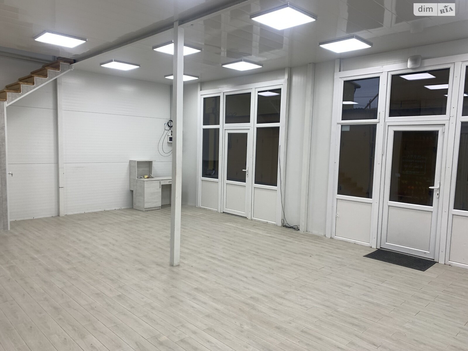 Коммерческое помещение в Хмельницком, продажа по Геологов улица 8, район Юго-Западный, цена: 35 000 долларов за объект фото 1 Коммерческое помещение в Хмельницком, продажа по Геологов улица 8, район Юго-Западный, цена: 35 000 долларов за объект фото 1