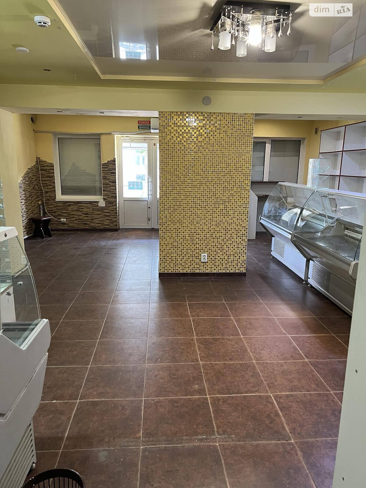 Коммерческое помещение в Хмельницком, продажа по Институтская улица, район Юго-Западный, цена: 80 000 долларов за объект фото 1