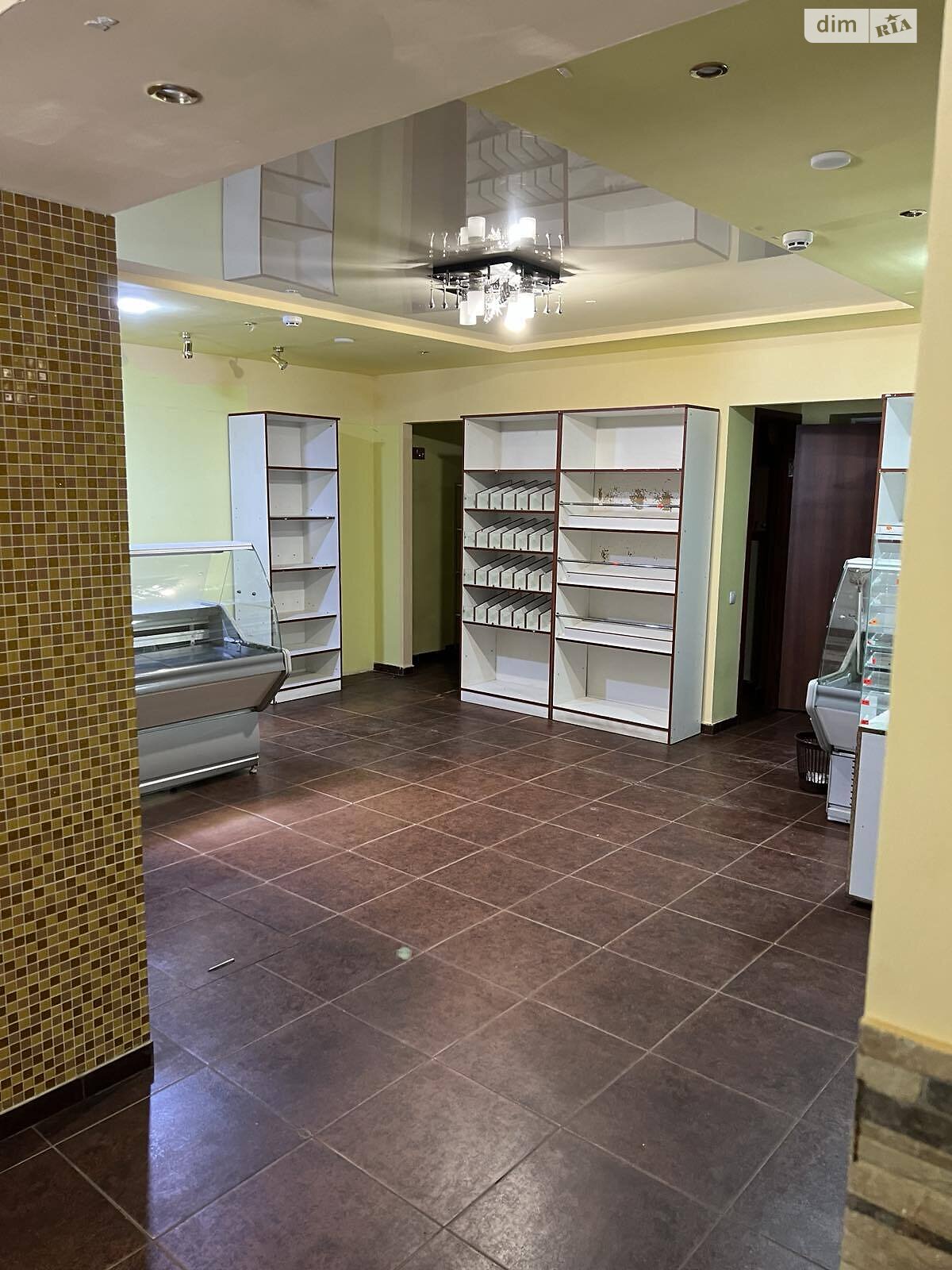 Коммерческое помещение в Хмельницком, продажа по Институтская улица, район Юго-Западный, цена: 80 000 долларов за объект фото 1