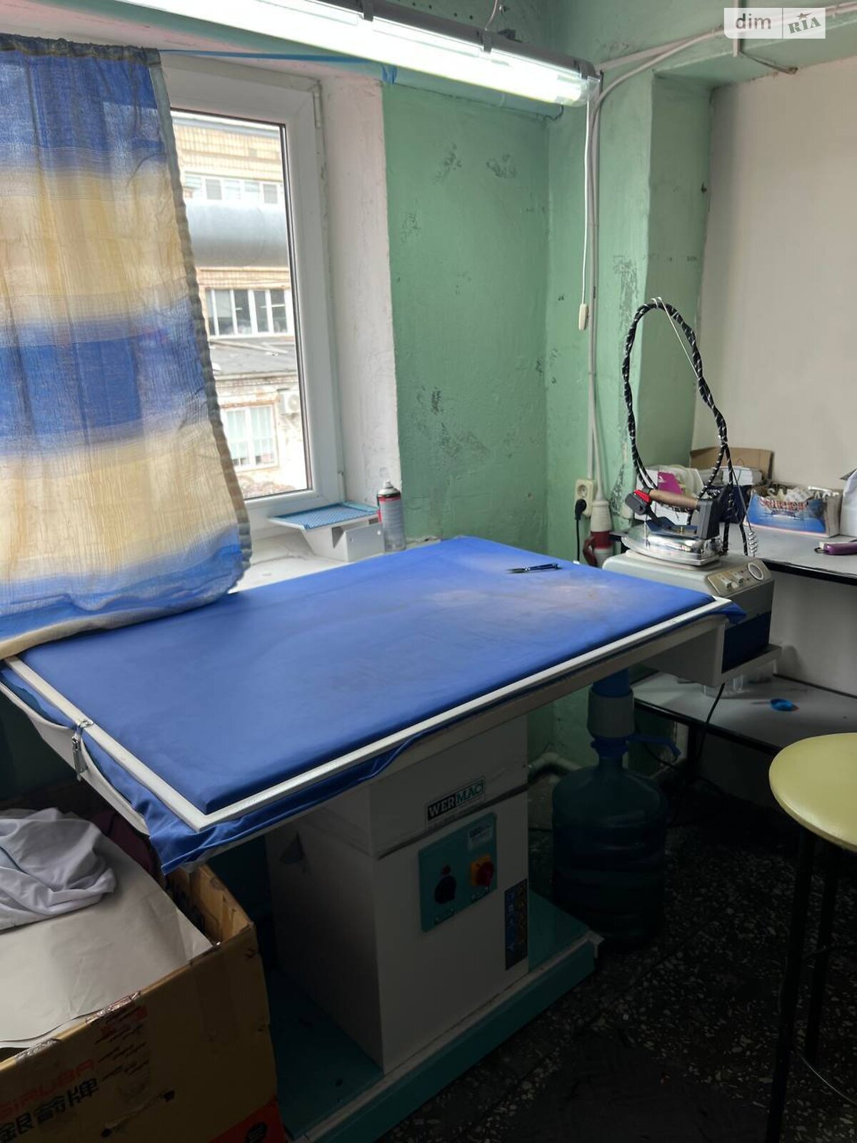 Комерційне приміщення в Хмельницькому, продаж по Молодіжна вулиця, район Південно-Західний, ціна: 86 100 доларів за об’єкт фото 1 Комерційне приміщення в Хмельницькому, продаж по Молодіжна вулиця, район Південно-Західний, ціна: 86 100 доларів за об’єкт фото 1
