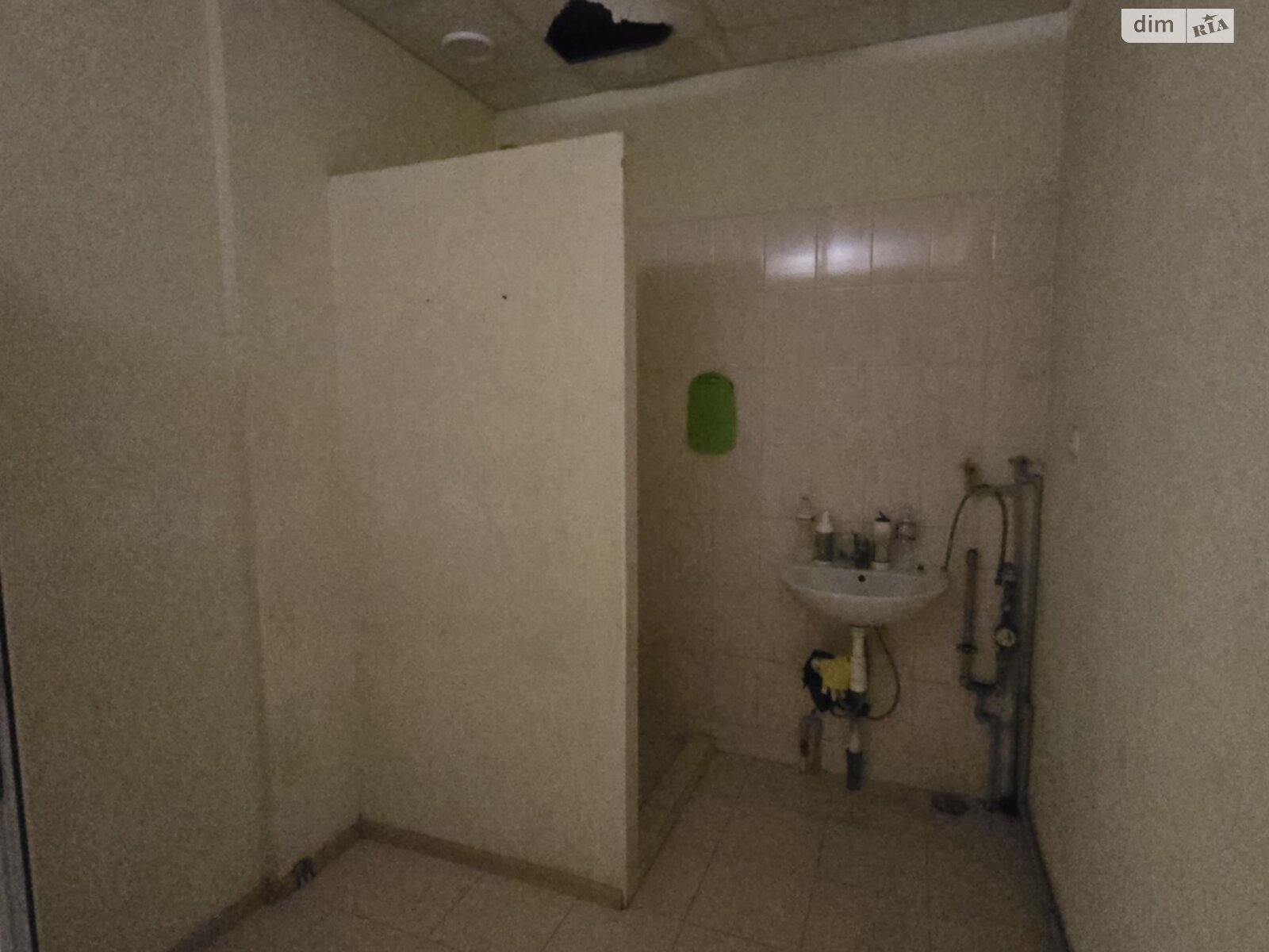 Коммерческое помещение в Хмельницком, продажа по Молодежная улица 2/3Г, район Юго-Западный, цена: 80 000 долларов за объект фото 1